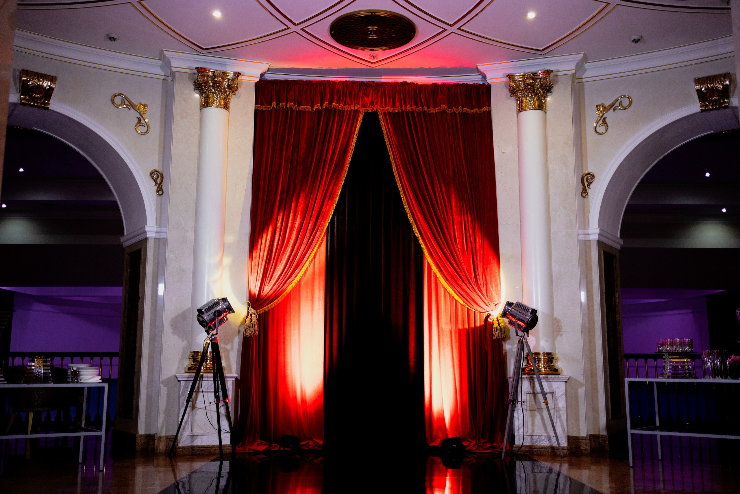 Гостиница «Radisson Collection Hotel». Kirillova Studio — мастерская декора и событий Юли Кирилловой