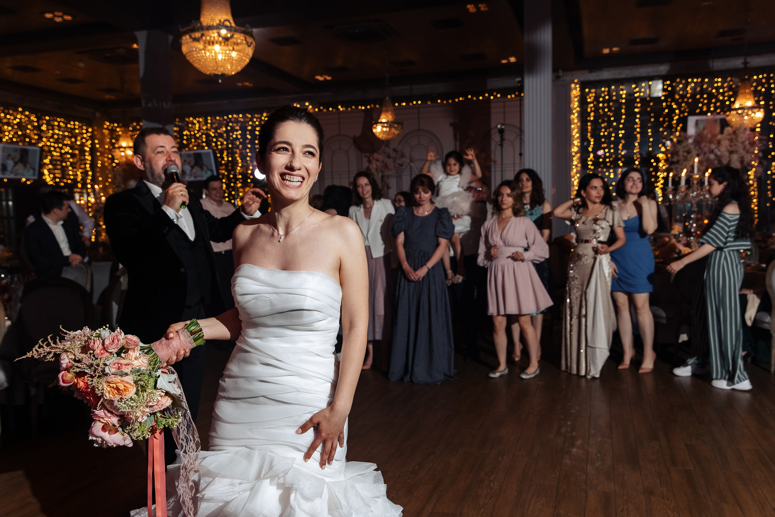 V&M. Свадебный репортажный фотограф в Москве