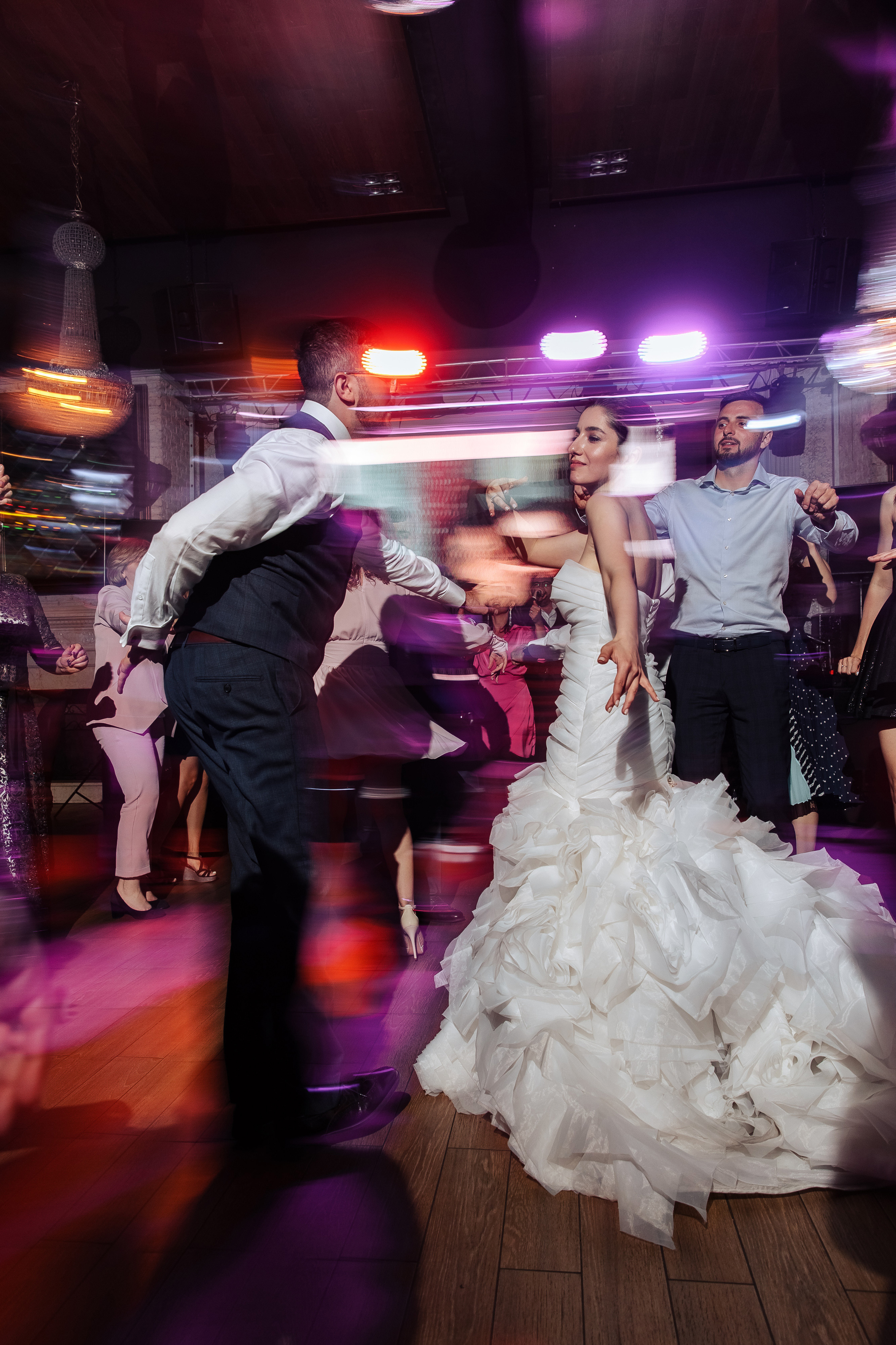 V&M. Свадебный репортажный фотограф в Москве