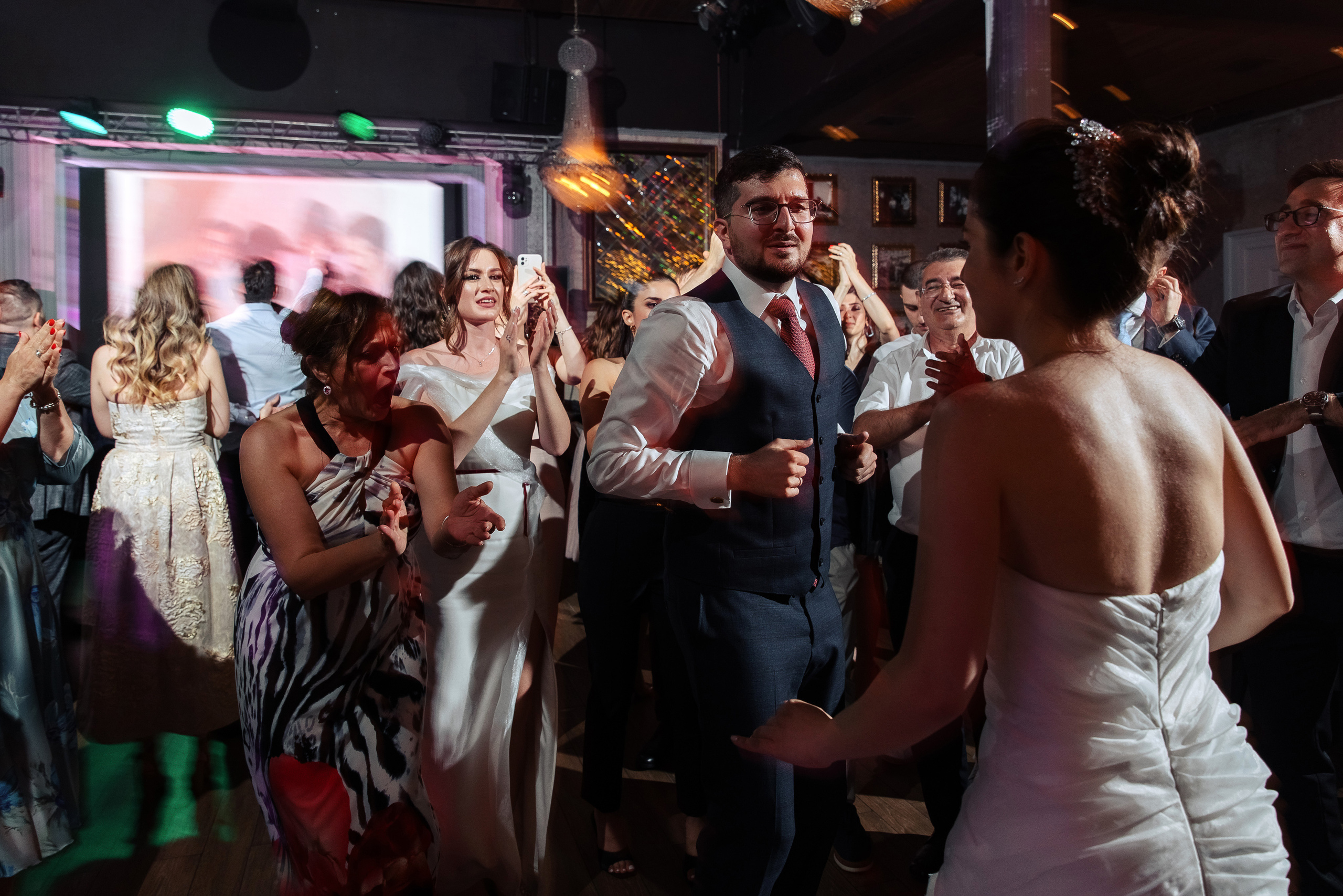 V&M. Свадебный репортажный фотограф в Москве