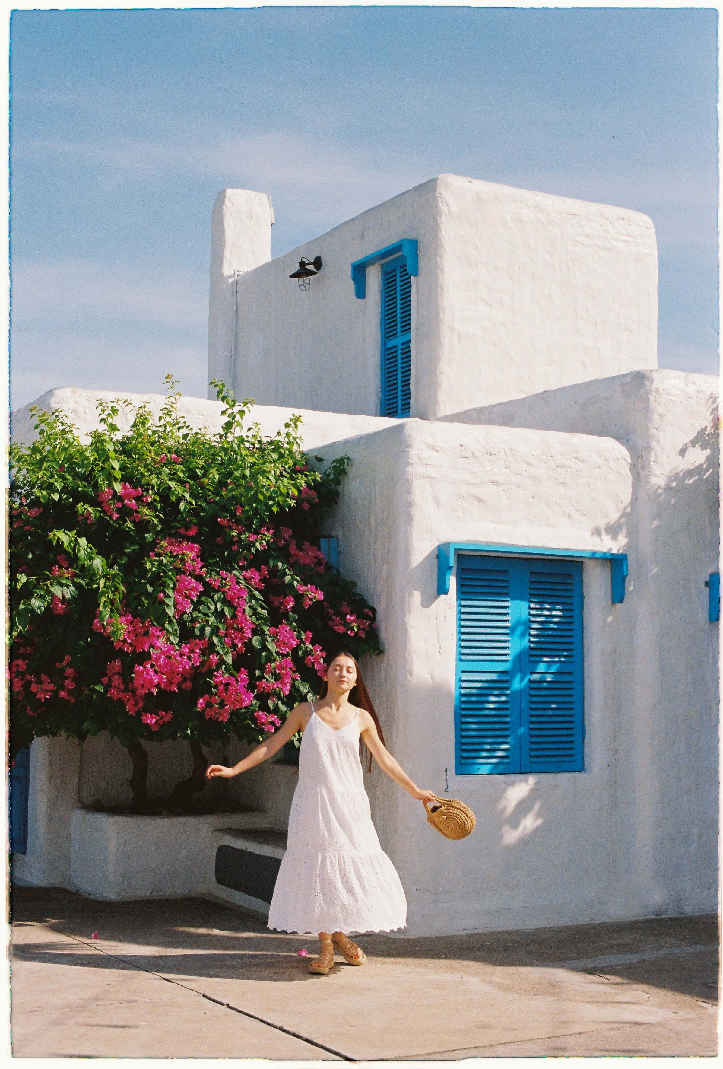 Film Photographer in Da Nang, Vietnam — Tanya Parfenteva