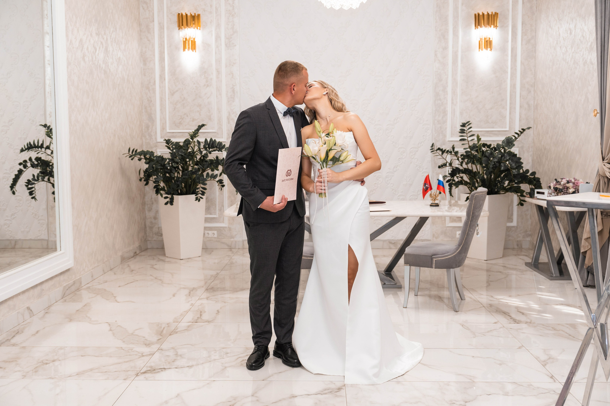 Свадебная фотосессия в Москве, регистрация в Кутузовском ЗАГСе Москва. Свадебный фотограф в Москве Анна Полушина