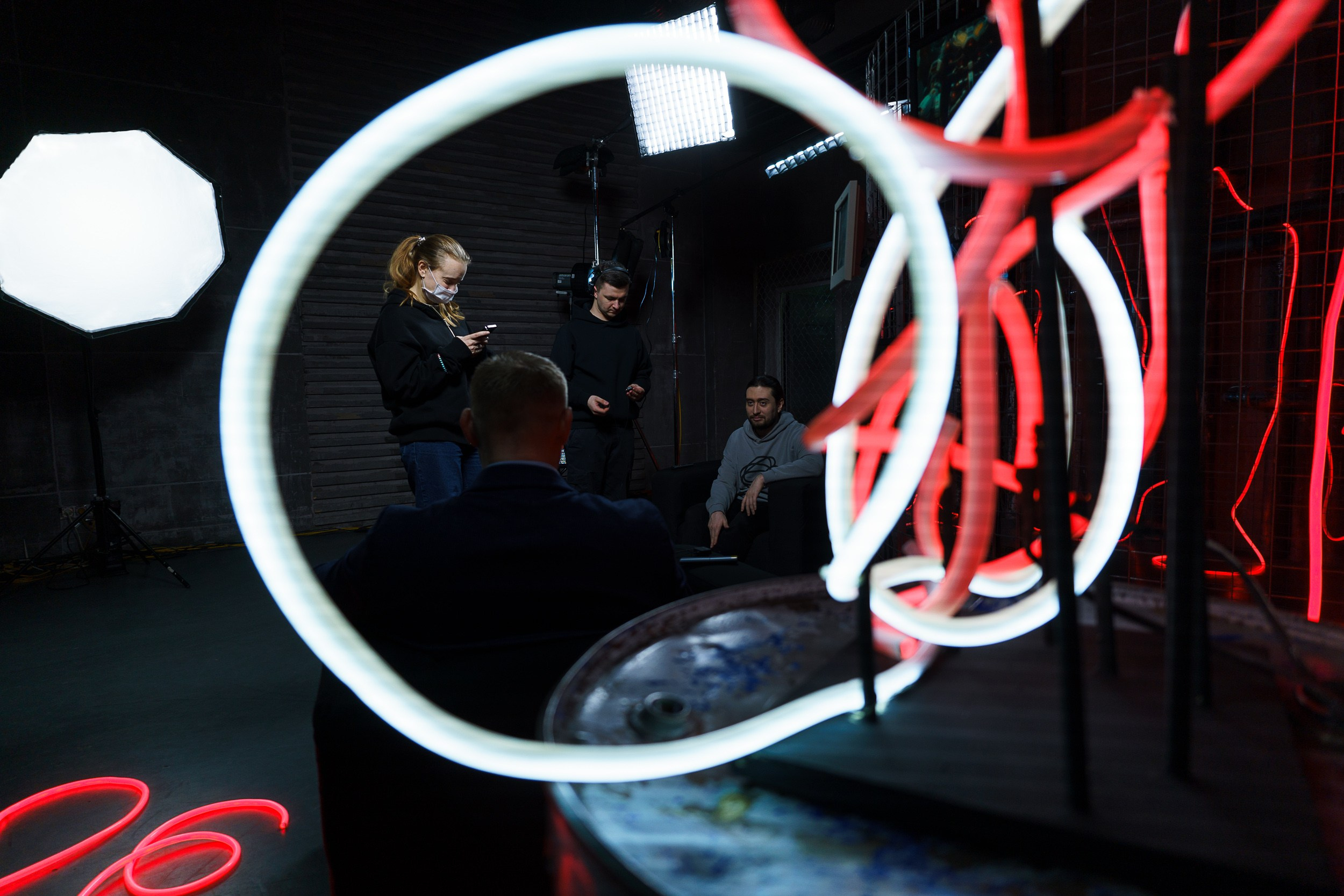 Бэкстейдж подкаста и ютуб шоу. Концертный и портретный фотограф Москва и Санкт-Петербург