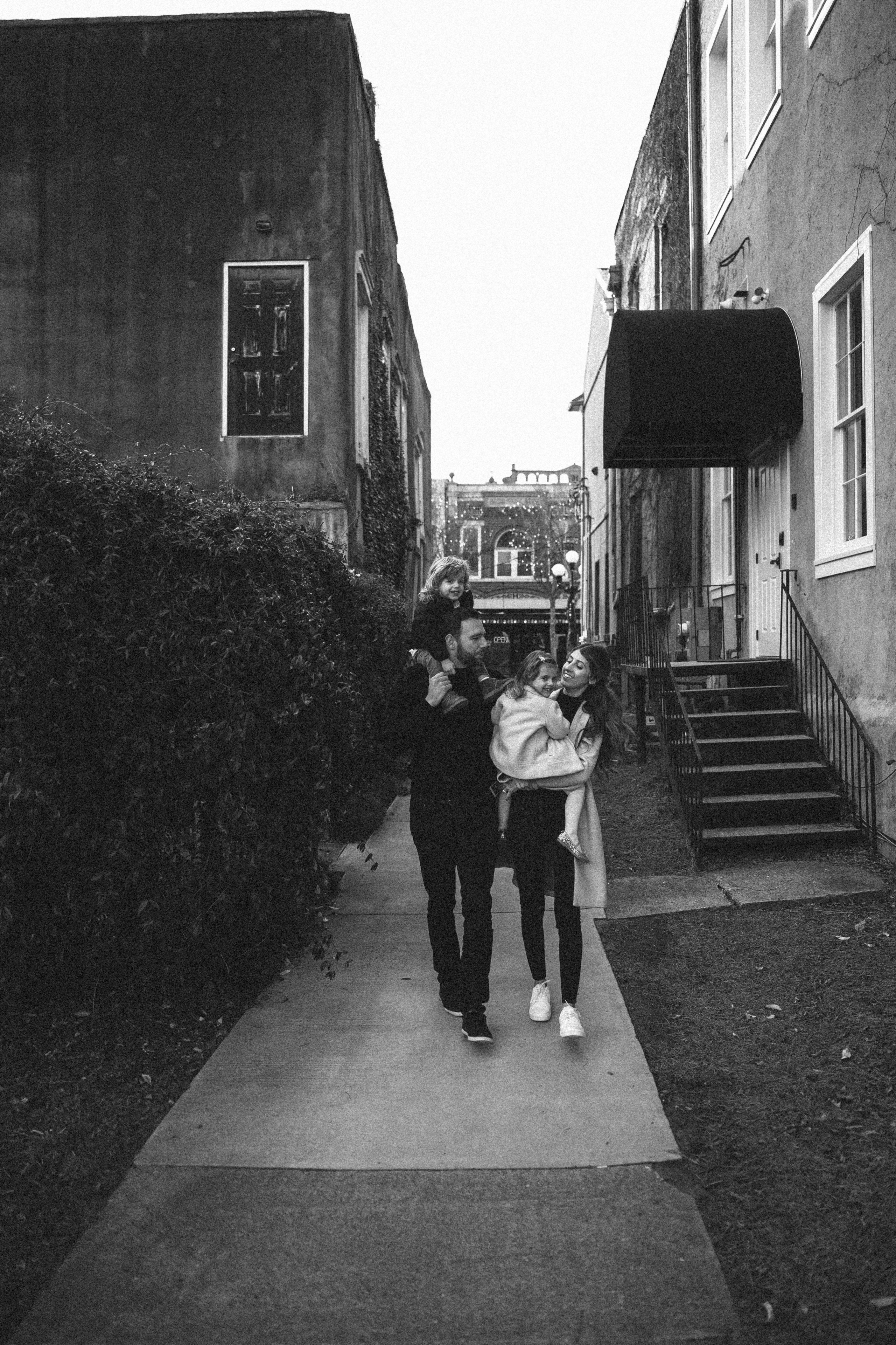 Made with Love. Семейный и свадебный фотограф в Екатеринбурге