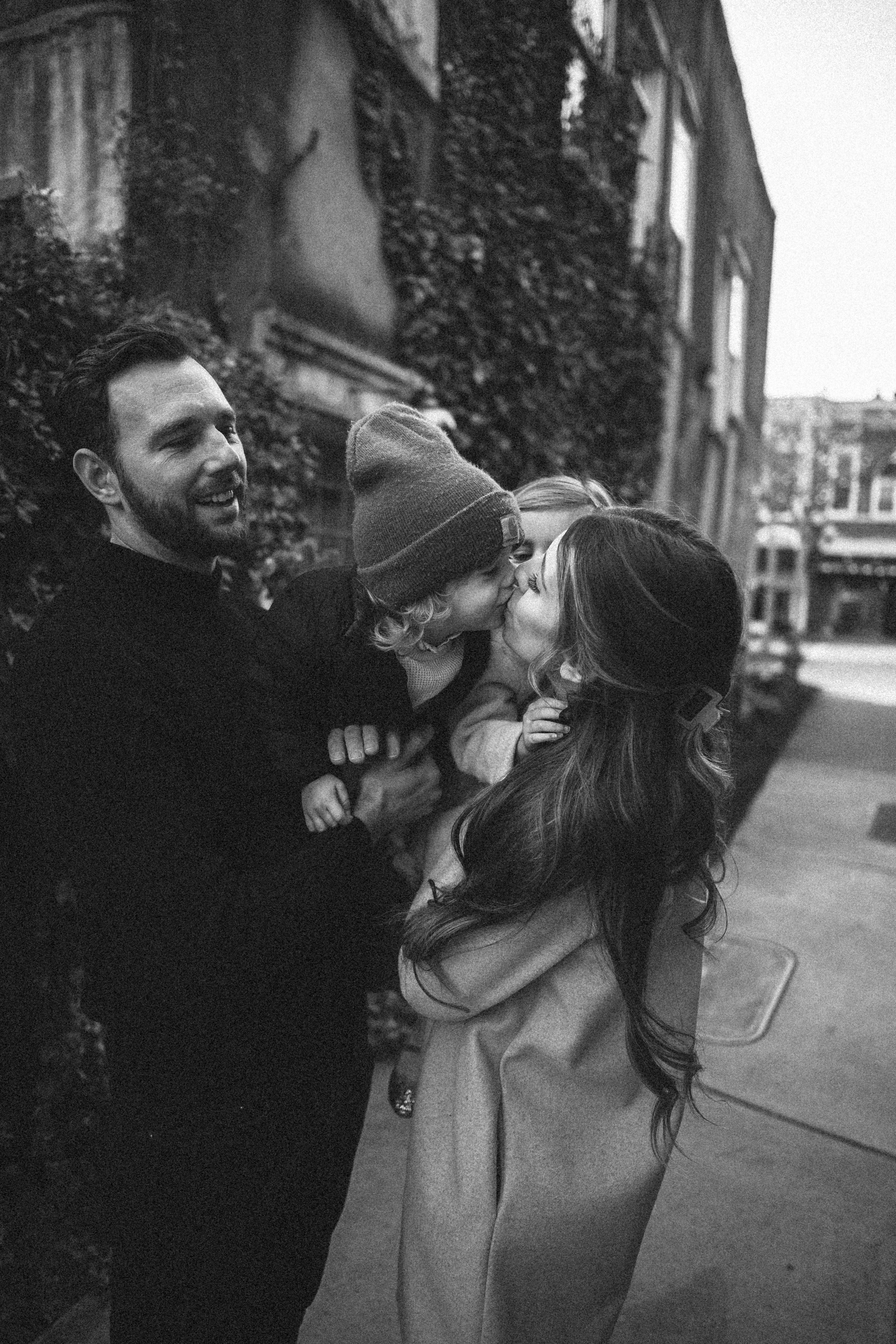 Made with Love. Семейный и свадебный фотограф в Екатеринбурге