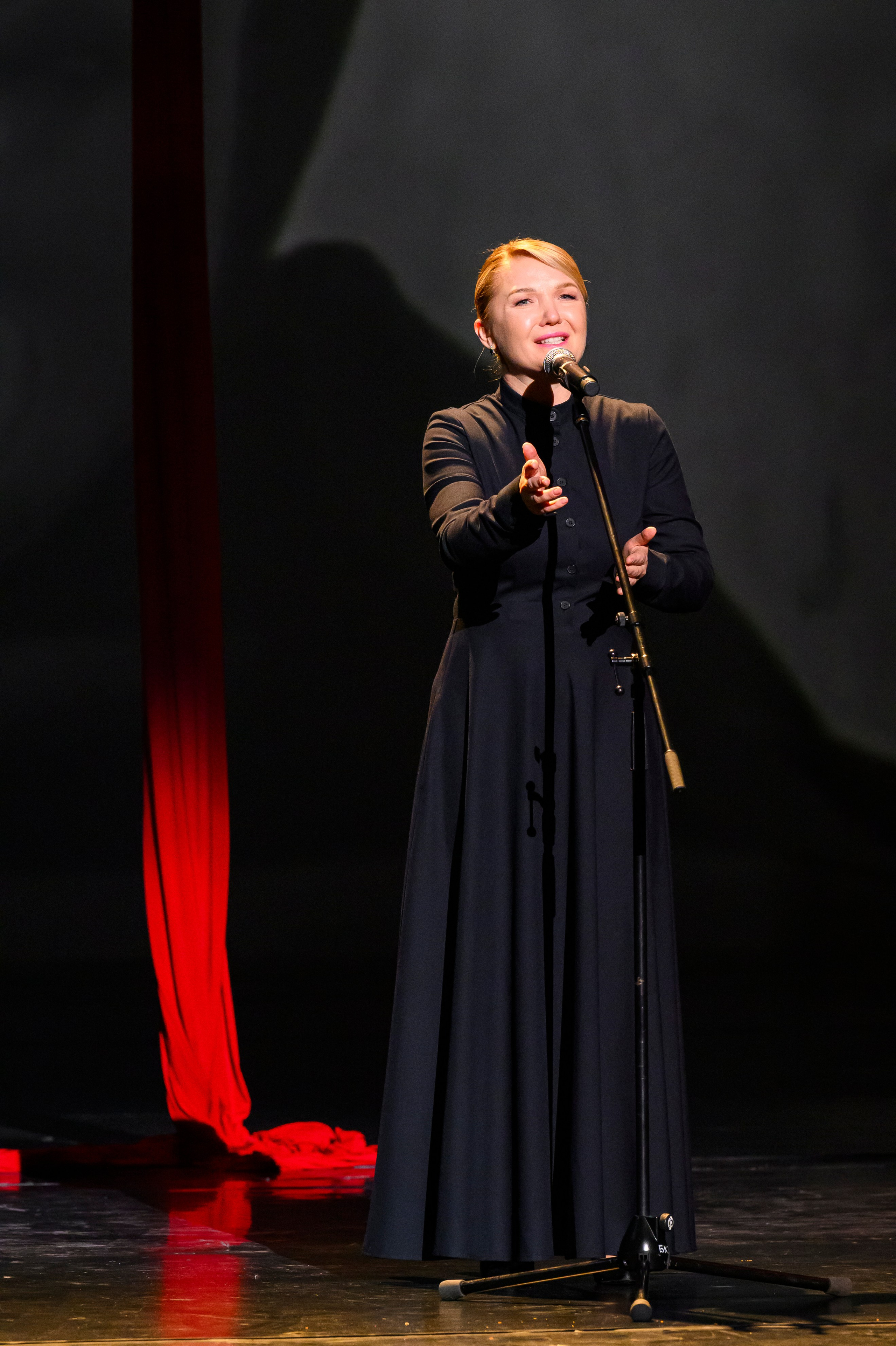 23 апреля, часть 1, БКЗ Октябрьский, г. Санкт-Петербург. Золотое яблочко