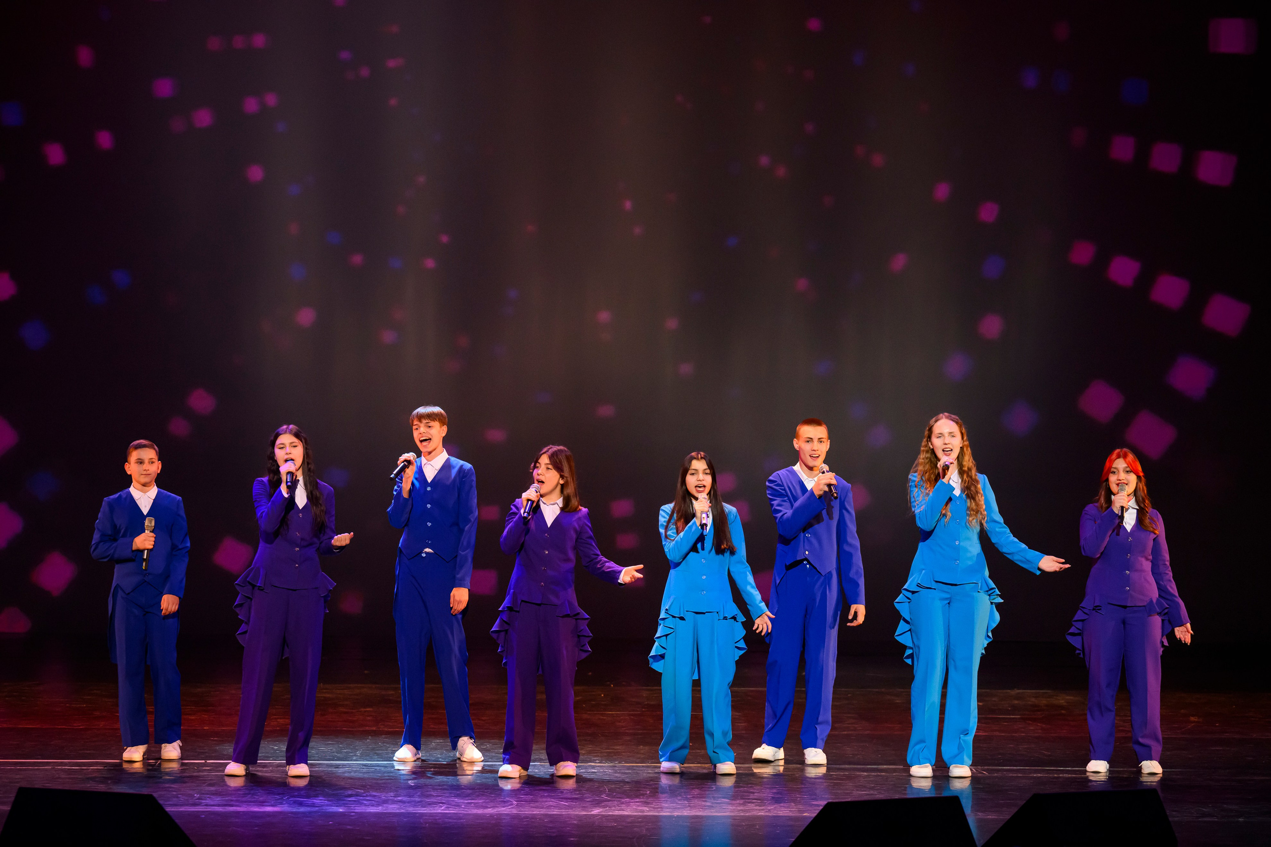 23 апреля, часть 1, БКЗ Октябрьский, г. Санкт-Петербург. Золотое яблочко