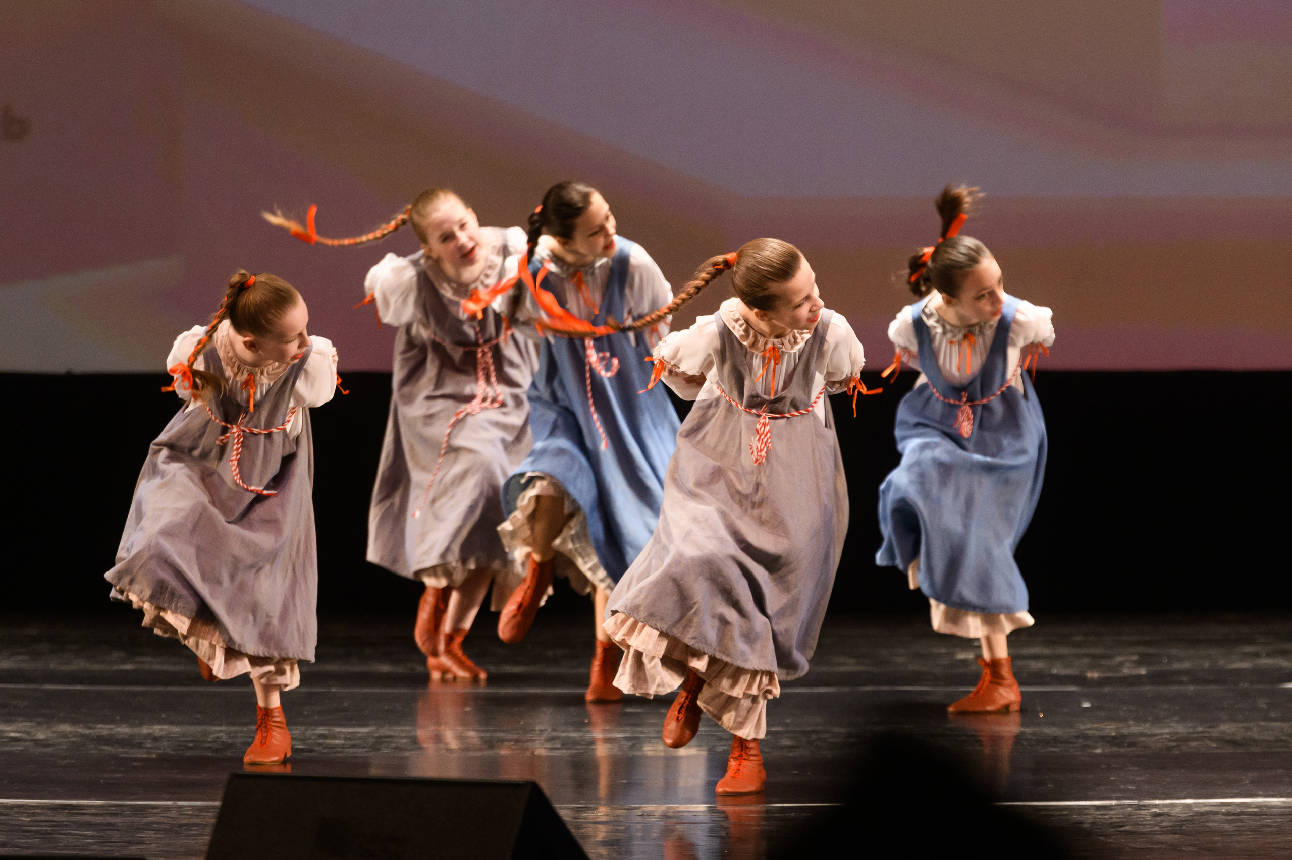 23 апреля, часть 1, БКЗ Октябрьский, г. Санкт-Петербург. Золотое яблочко