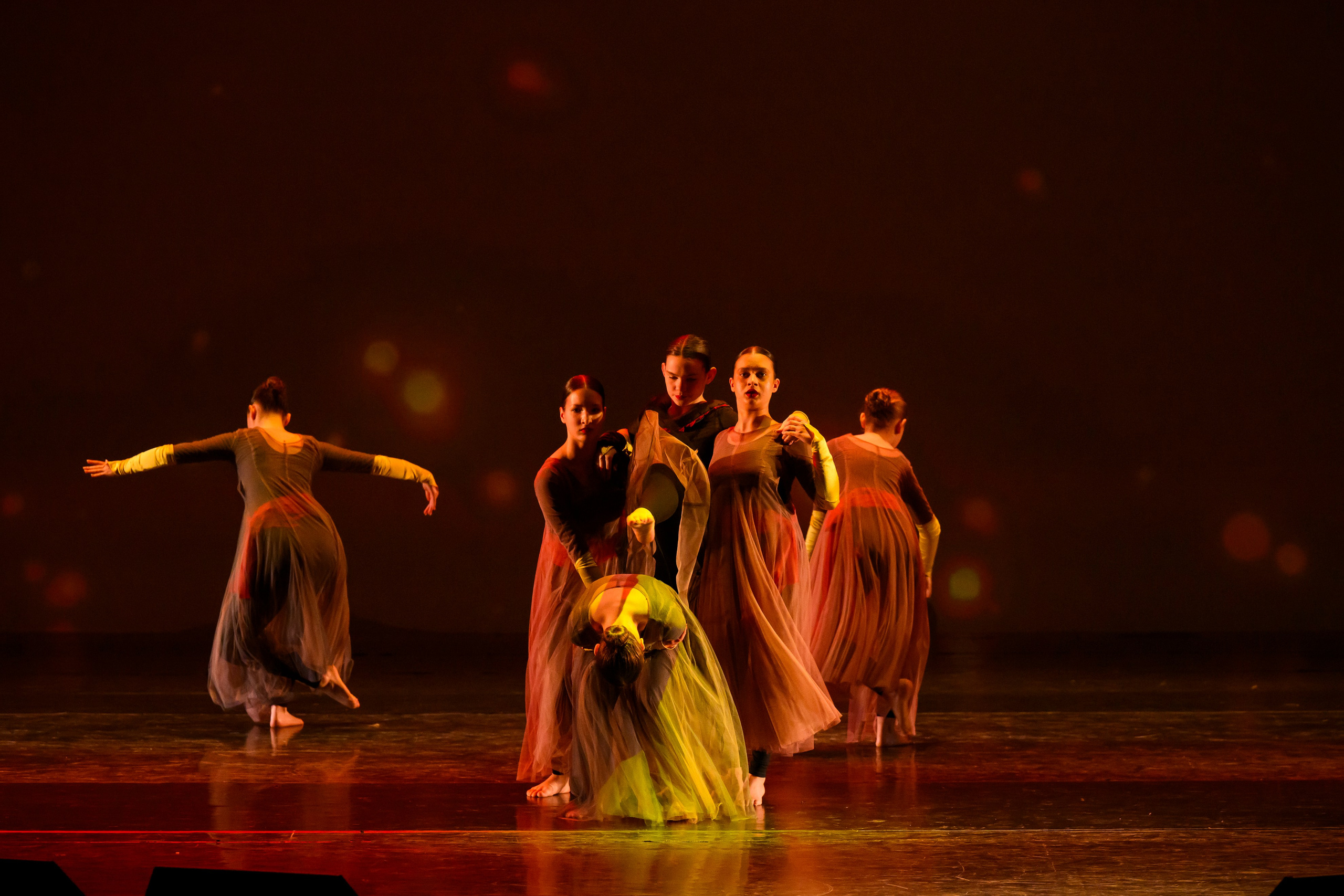 23 апреля, часть 1, БКЗ Октябрьский, г. Санкт-Петербург. Золотое яблочко