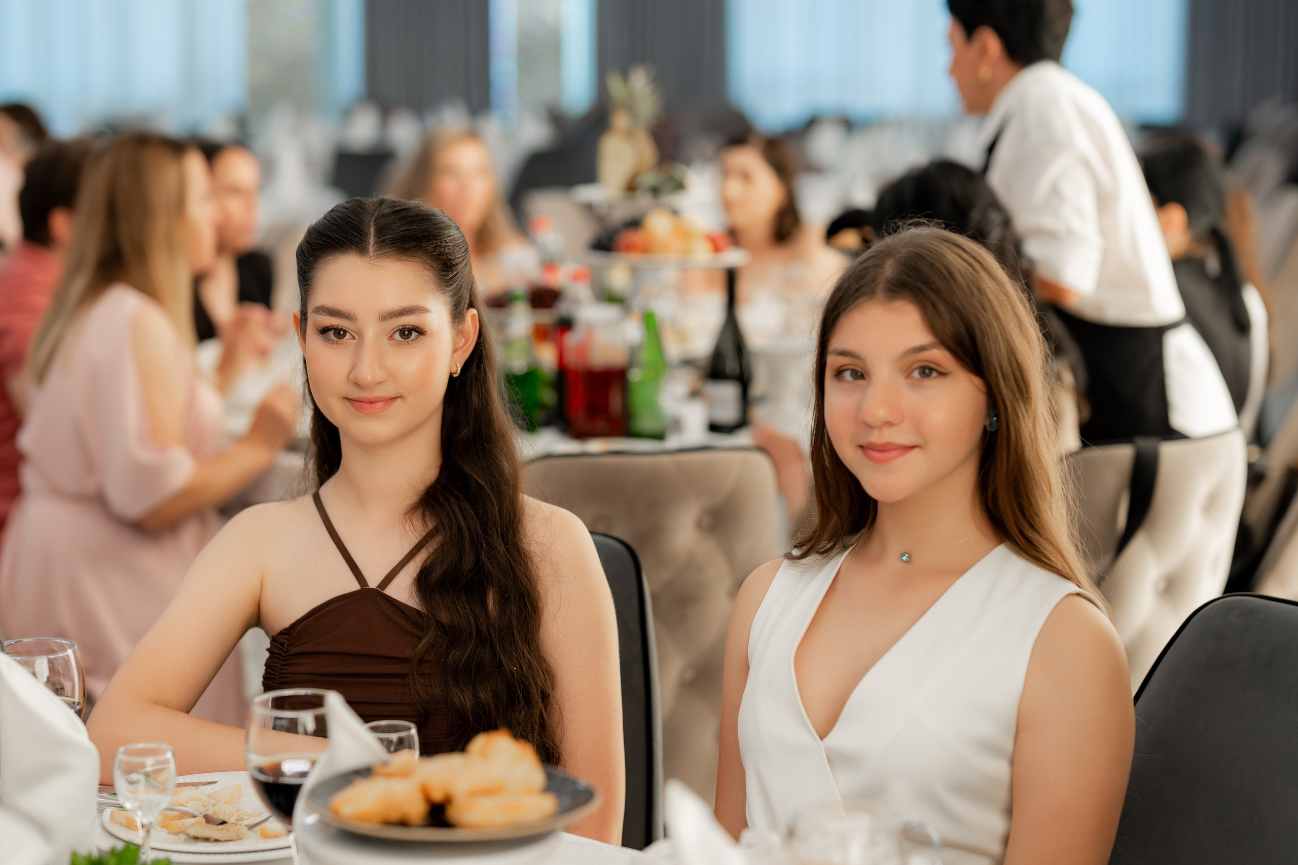 Школьный бал. Фотограф видеограф Геннадий Янбаев в Сочи, Краснодаре