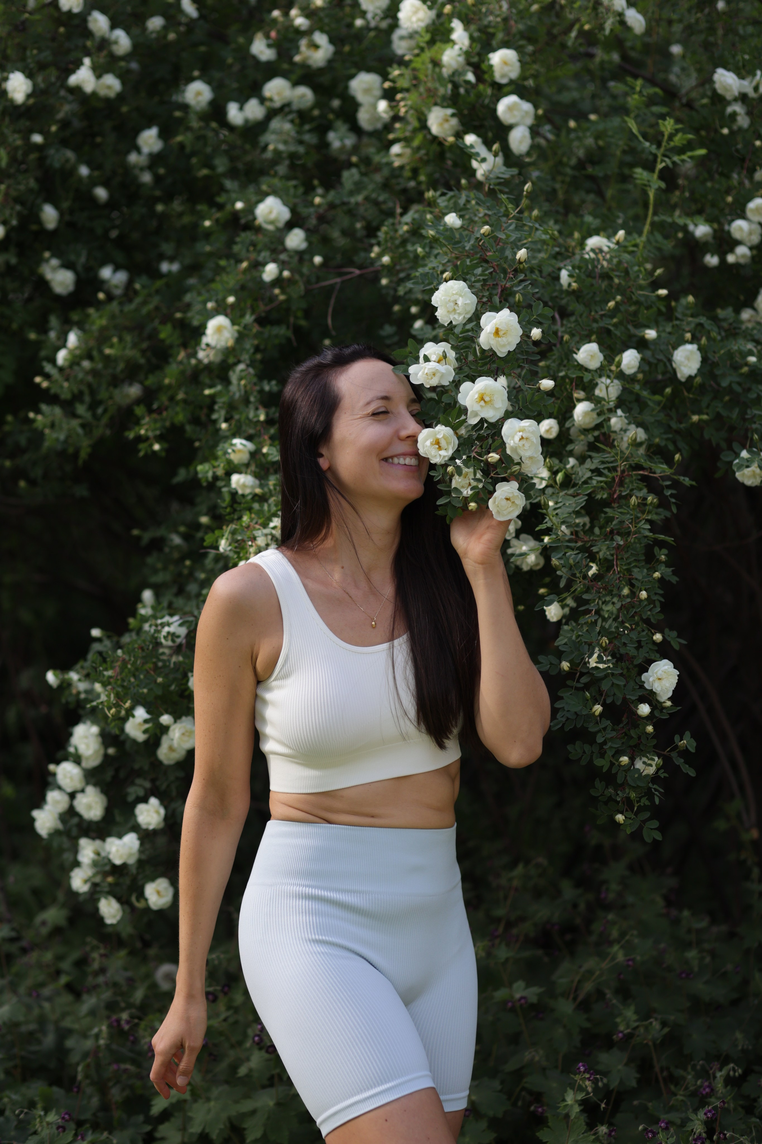 Цветение. Йога. Аптекарский огород. Портретный фотограф Москва