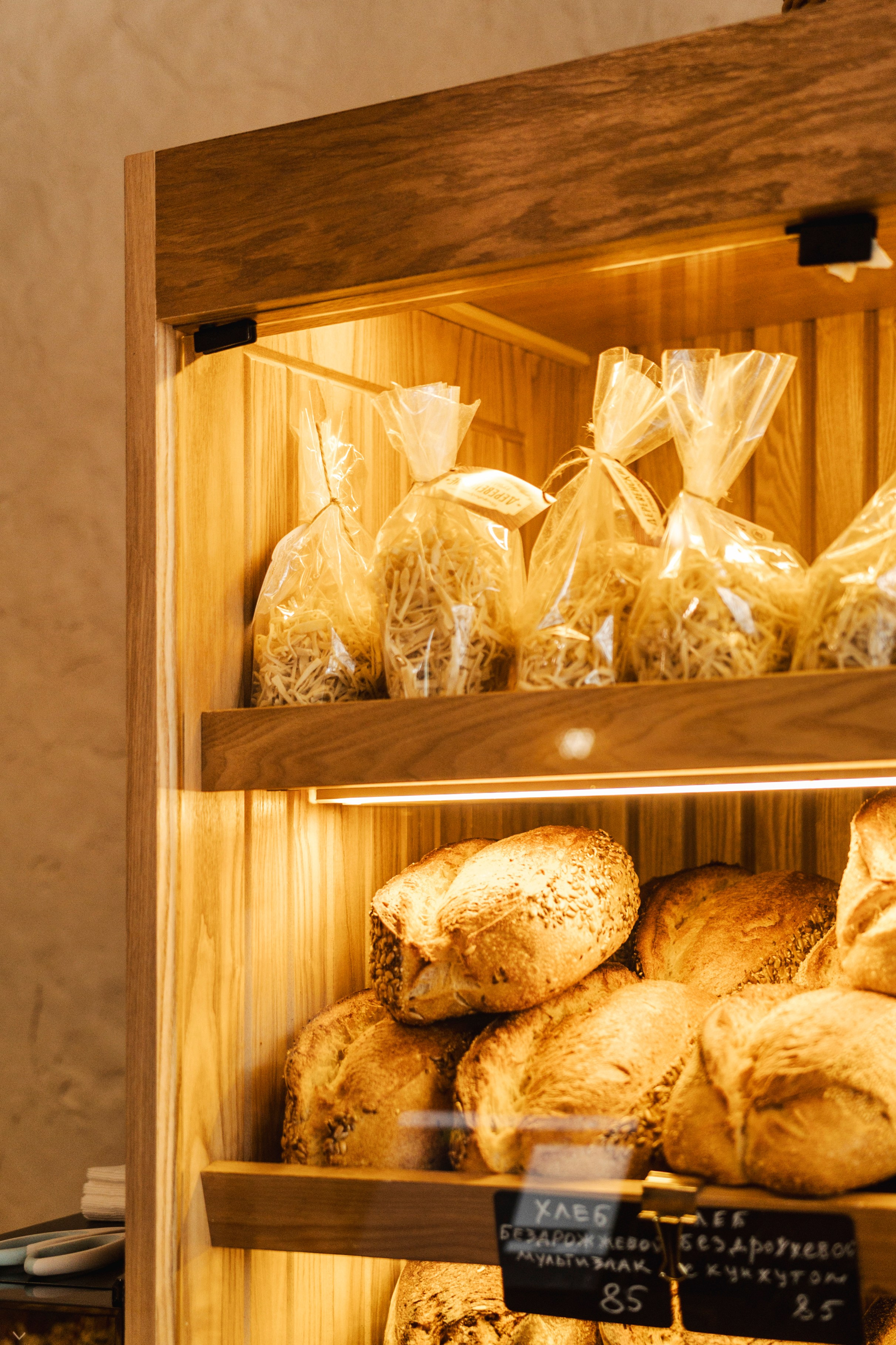 Витрины для пекарни. Фотограф Настя Конник | Пятигорск | Эльбрус | Домбай | Архыз