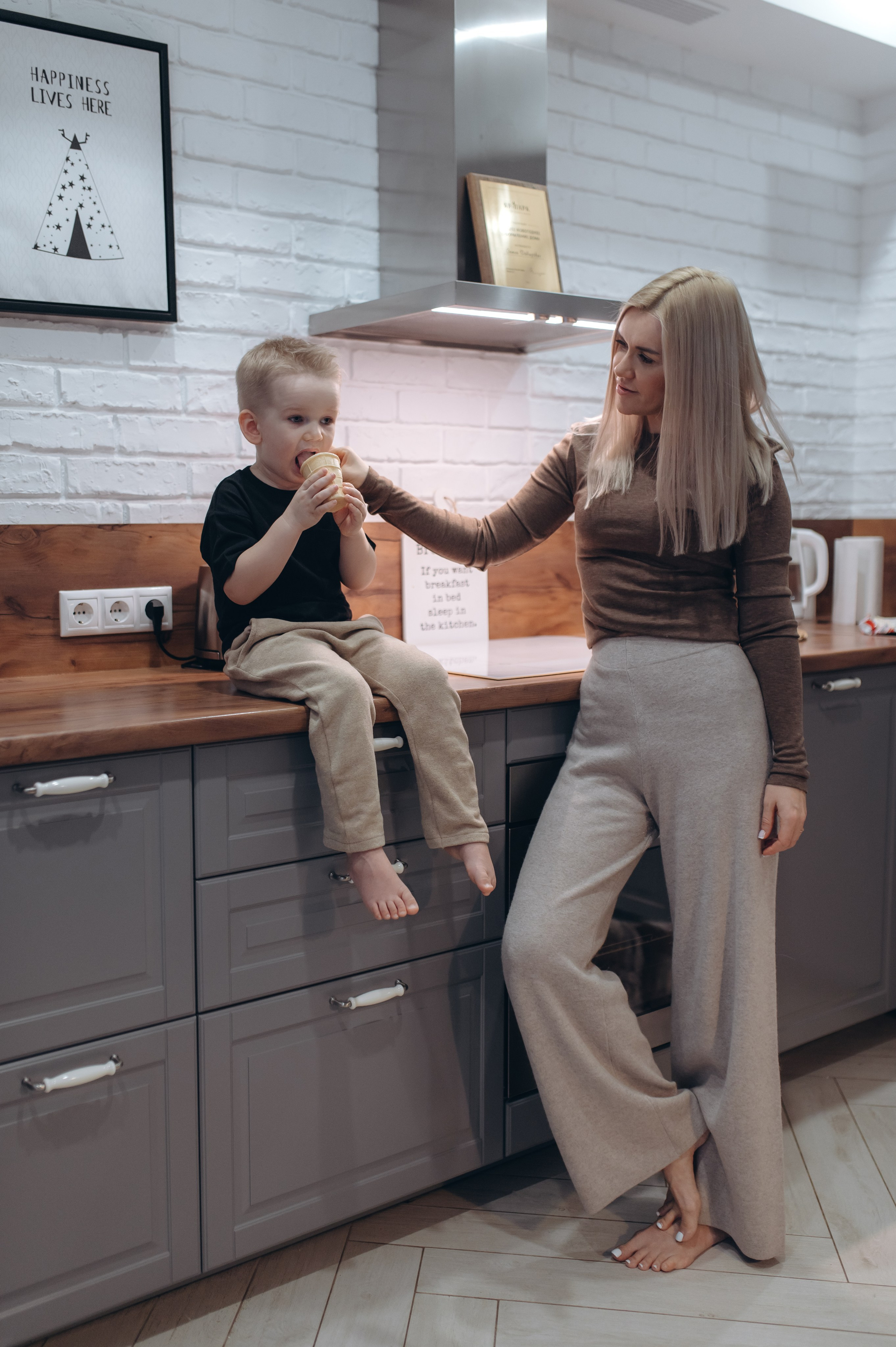 Виталя Аня Ариша Марк Бетти Яр Парк. Семьи