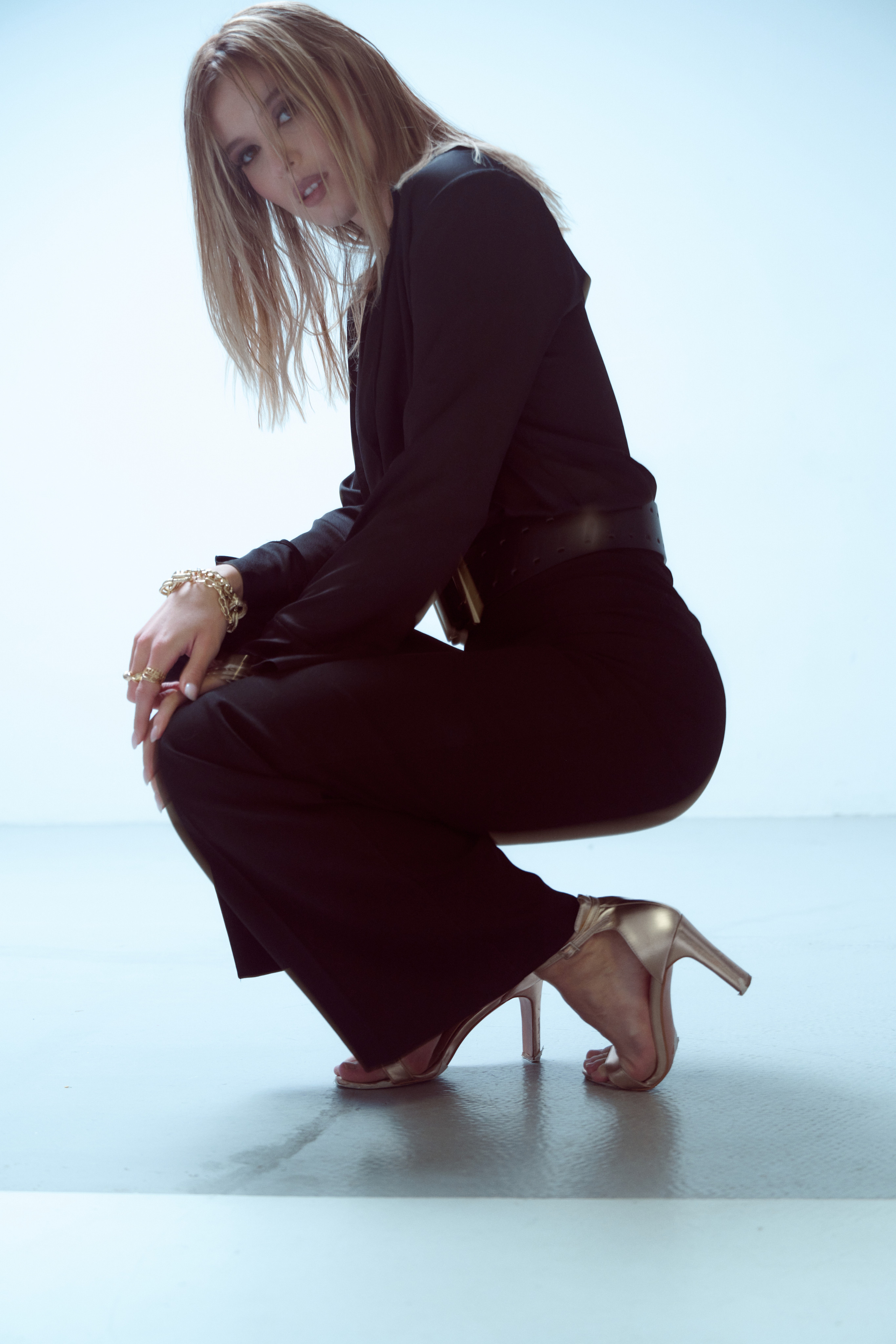 Мария. Z H U R A V L E V