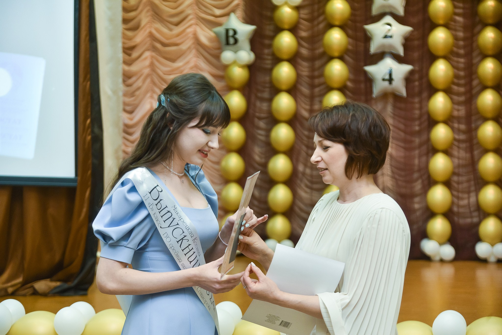 Выпускной 11 кл (до банкета). Фотограф Олег Юршевич Солигорск Минск