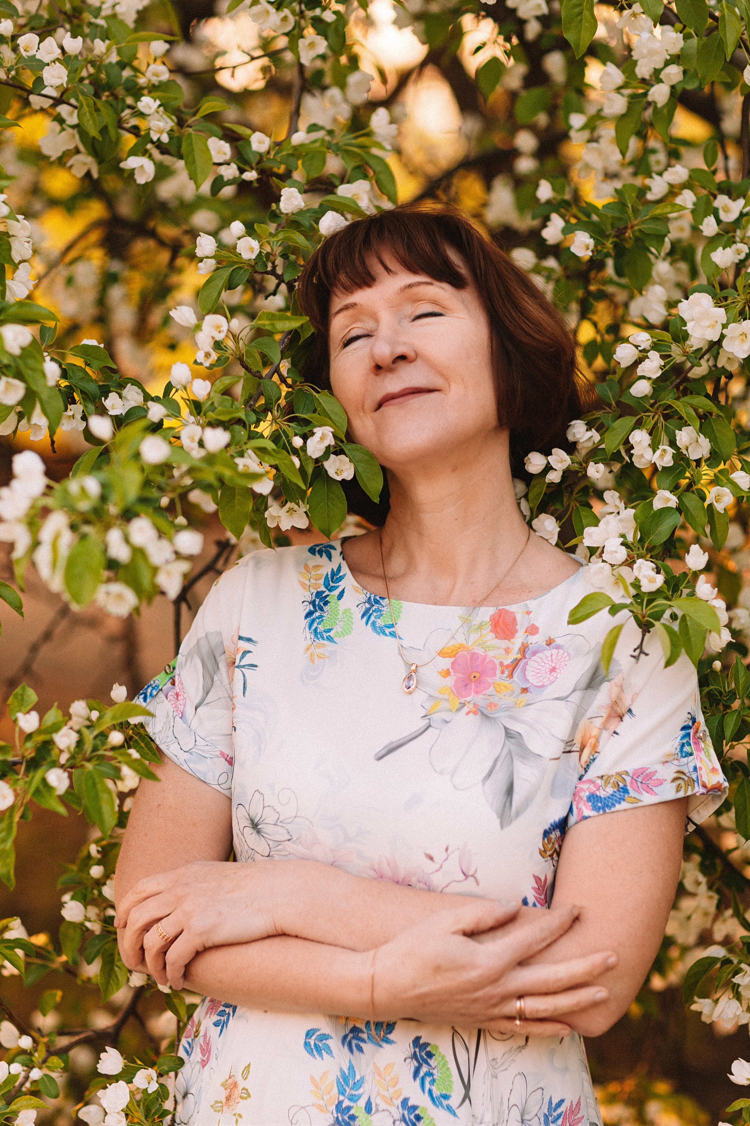 Яблони. Семейный фотограф Тюмень, фотограф на роды Салмина Мария