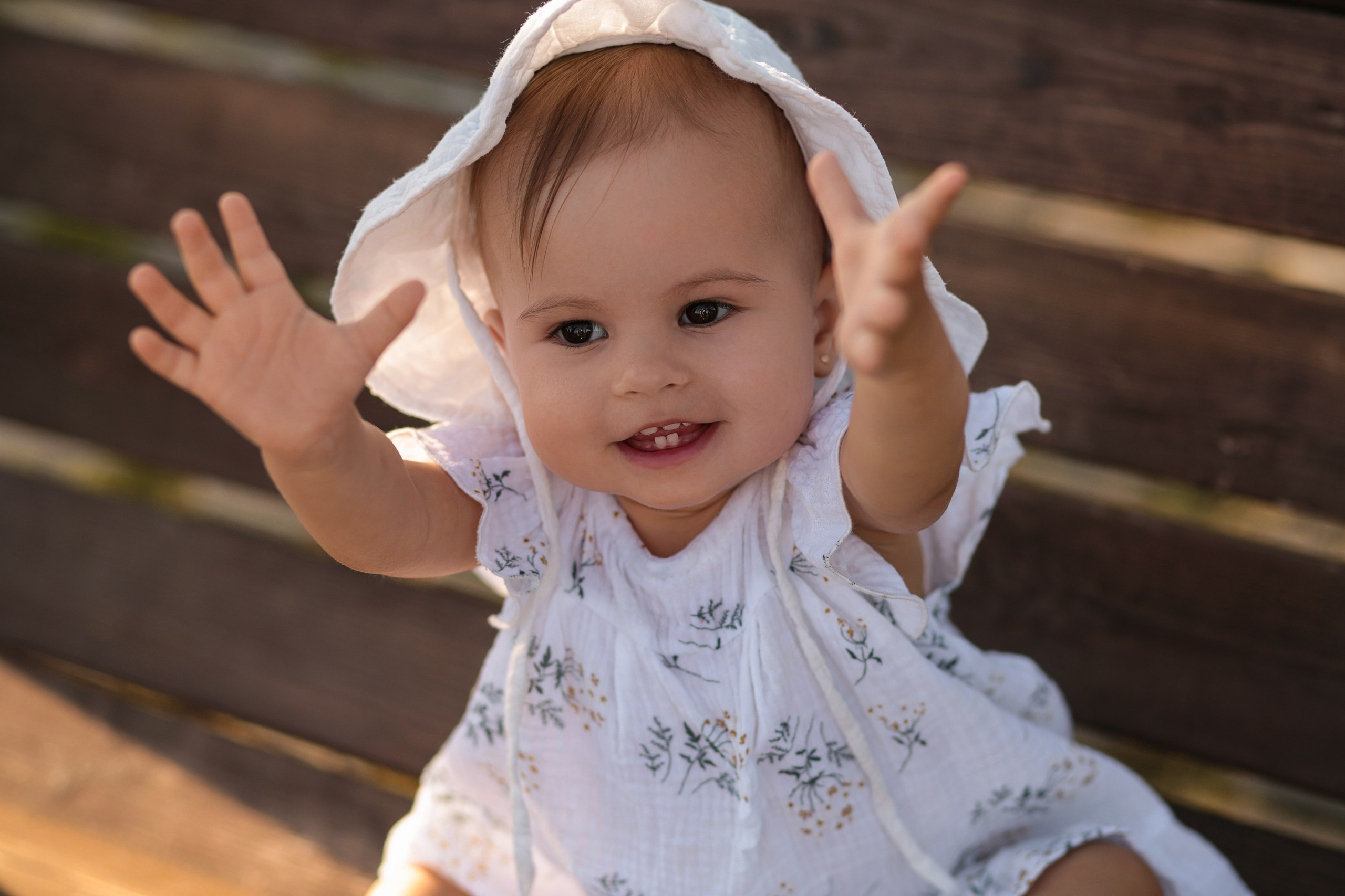 Первая индивидуальная фотосессия малышки. Семейный фотограф в городе Саратове — Анна