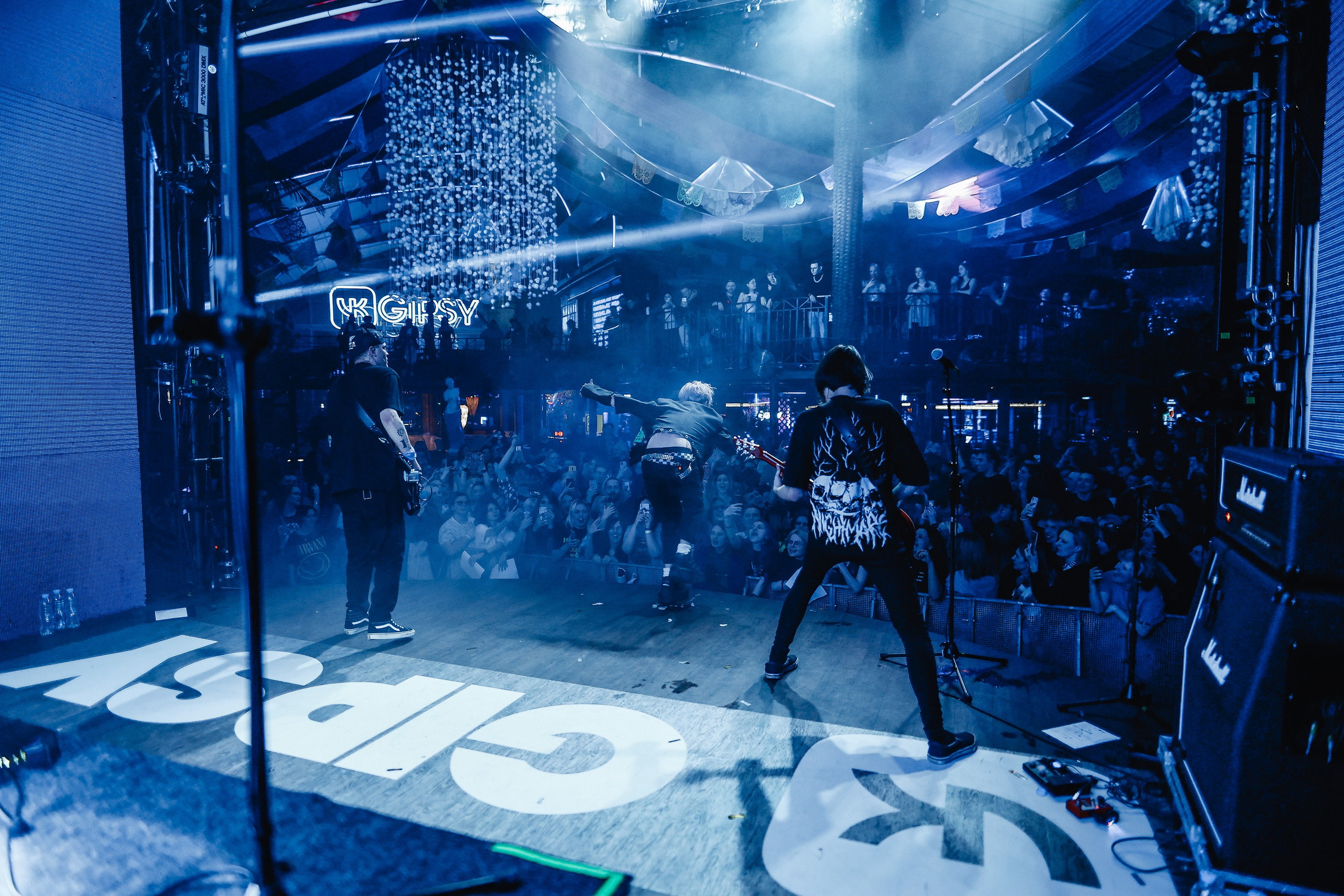 ПОЛ ПУНШ @GIPSY