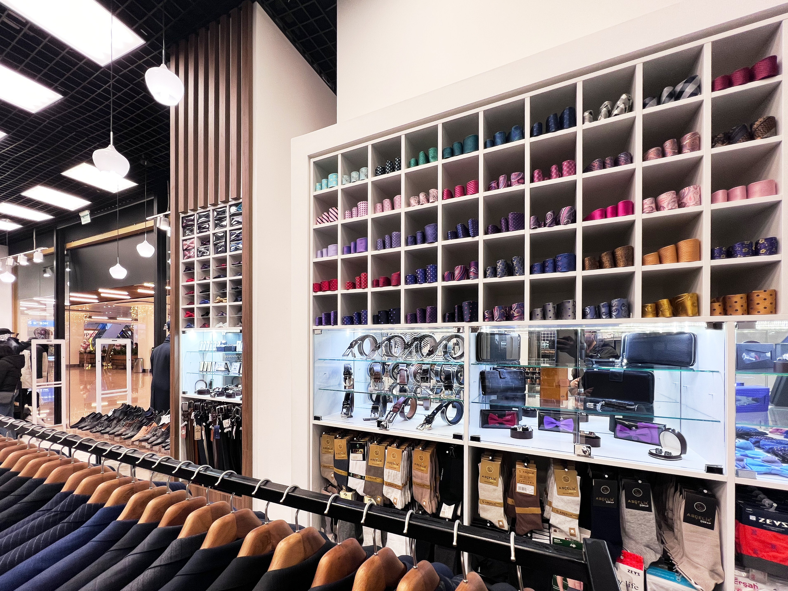 Мебель для бизнеса: Блог о торговом оборудовании на заказ в Москве