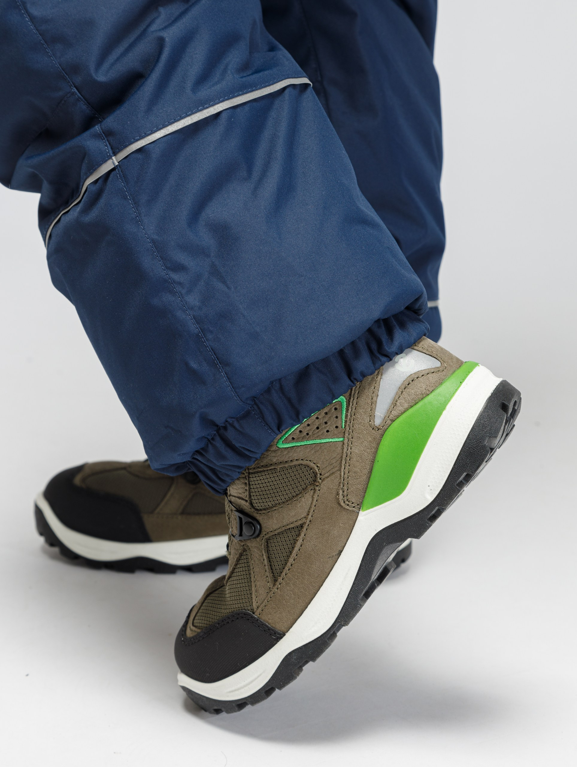 Съёмка зимней и школьной одежды фирмы Индиго джинс для WB. Студия коммерческой съемки ХВОЯ