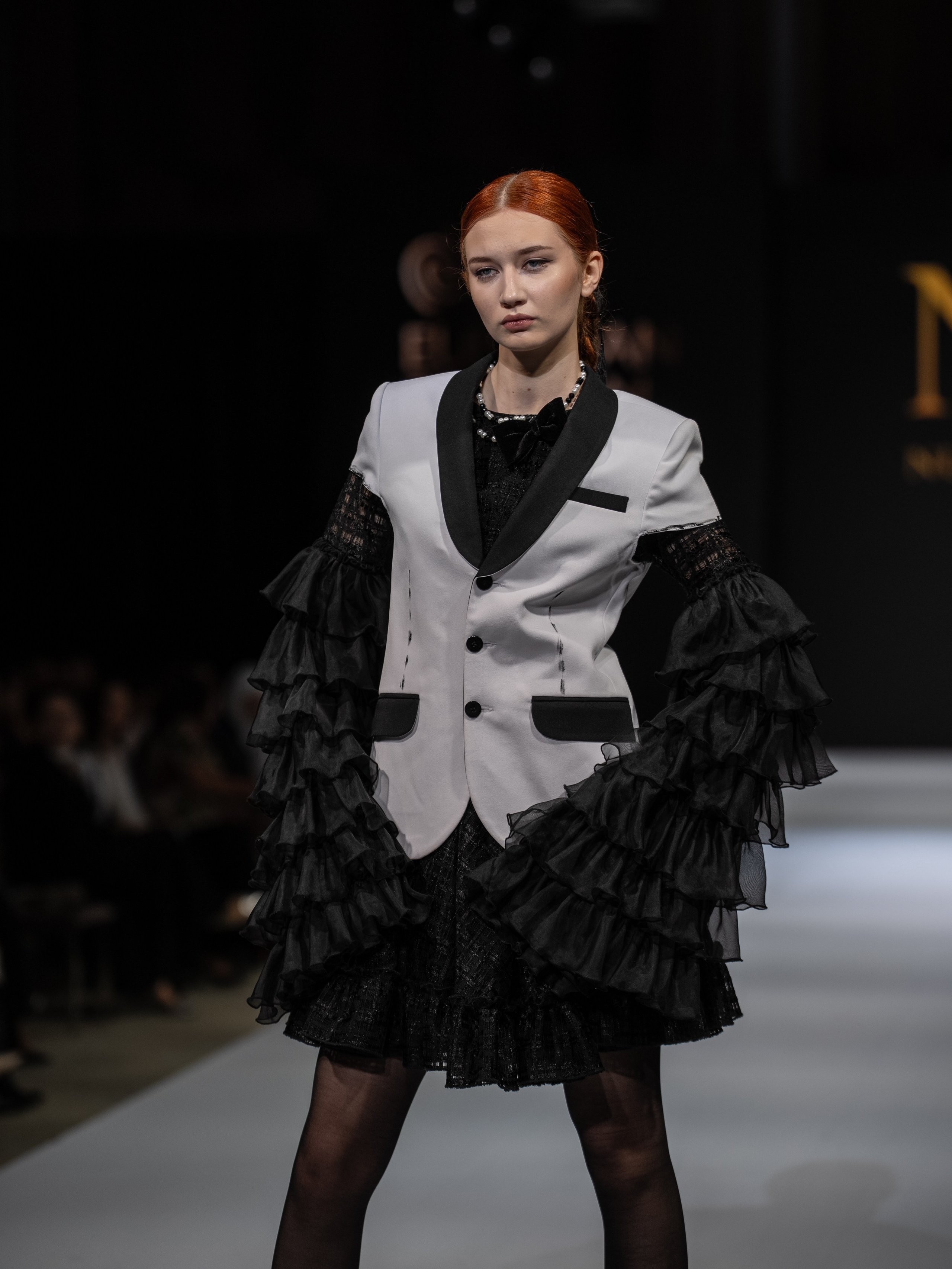 EURASIAN FASHION WEEK Nurasem. Сайт Алматинского НЮ АРТ, будуар и фэшн фотографа Дениса Карпенко