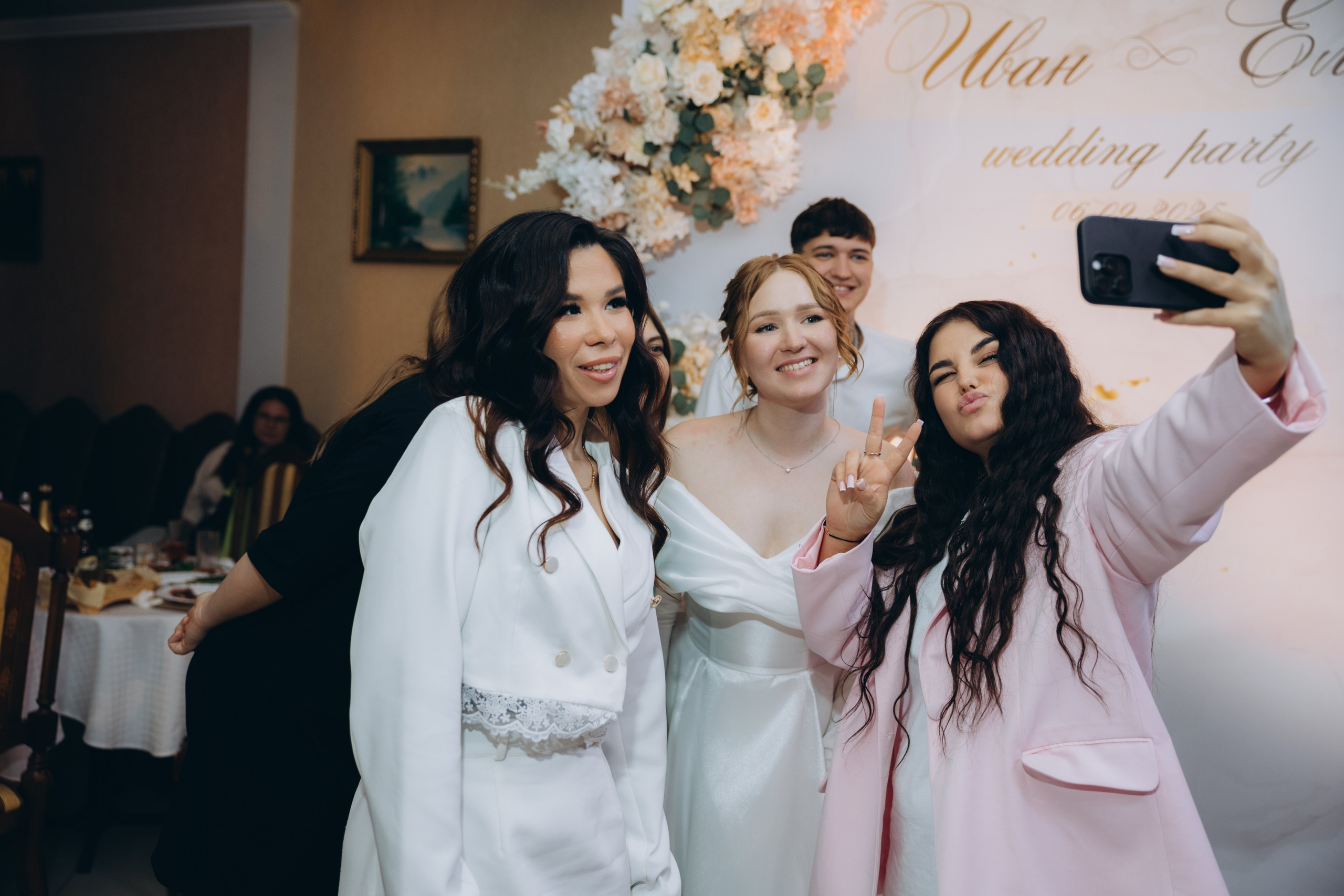 Иван и Елена. Свадебный, семейный фотограф в Иркутске Светлана Макаричева