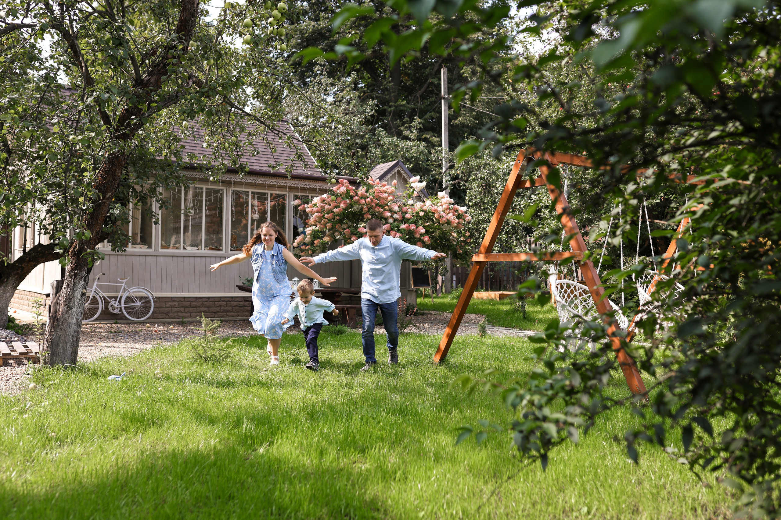 Фотосессия беременности в загородной студии Купавна. Фотограф в Железнодорожном и Балашихе