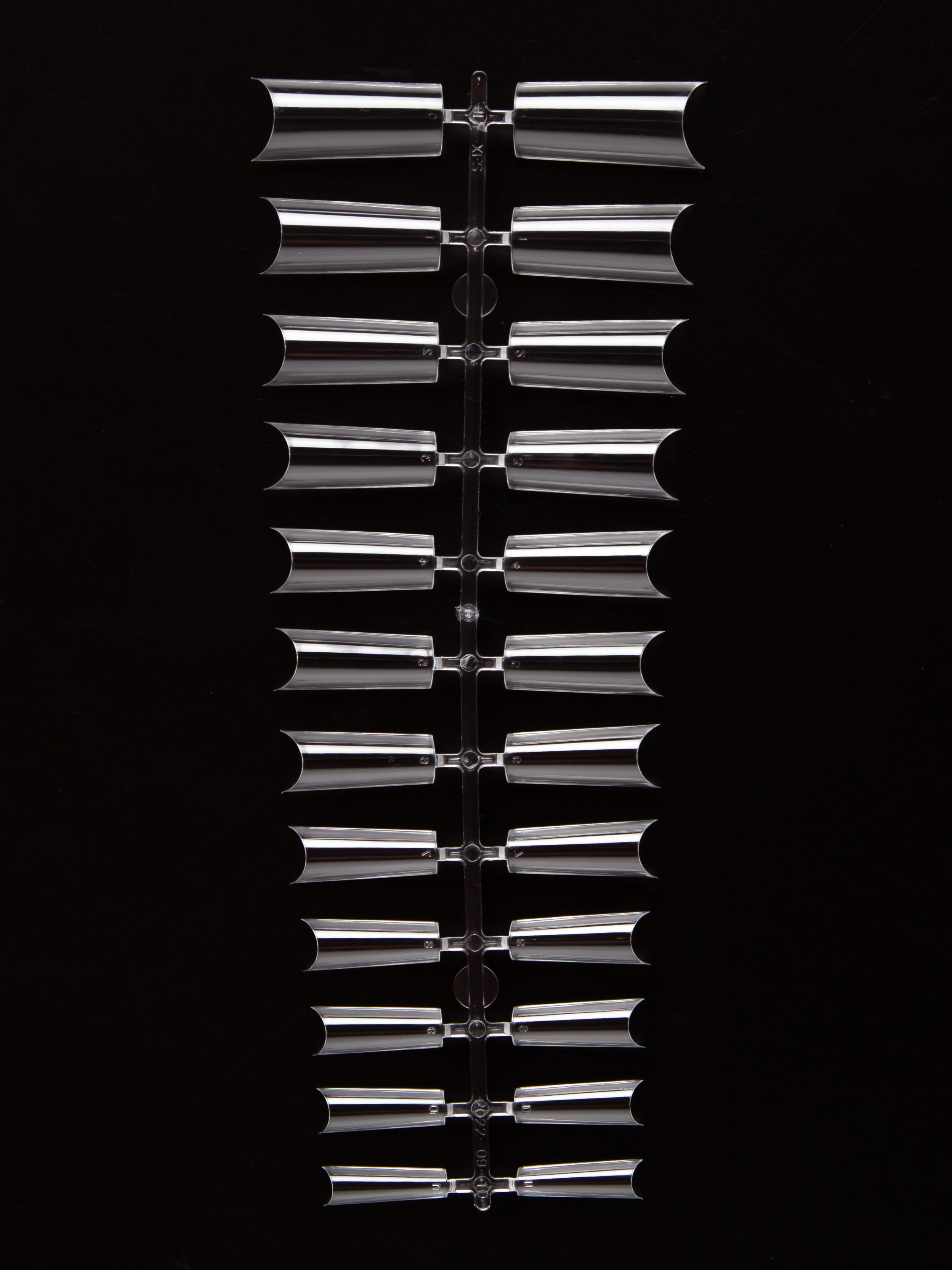 Типсы на чёрном. Александр Стряпунин — предметный фотограф в Улан-Удэ