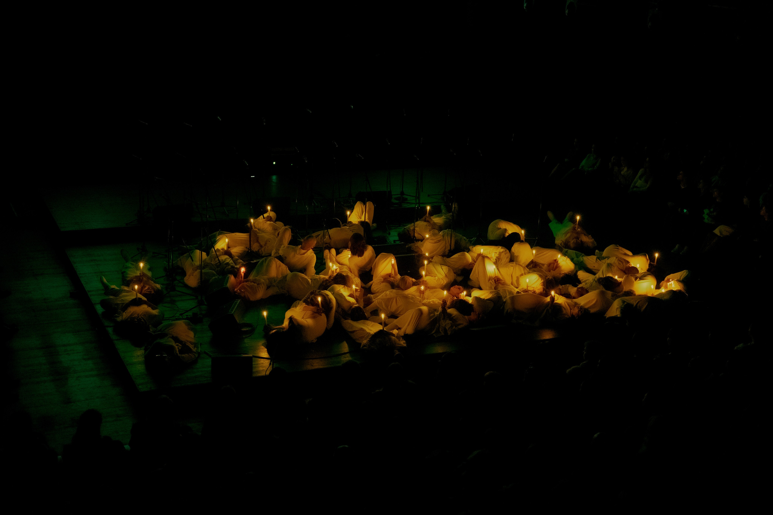 ATTAQUE DE PANIQUE. Réflexion. RUSLAN ROZANOV