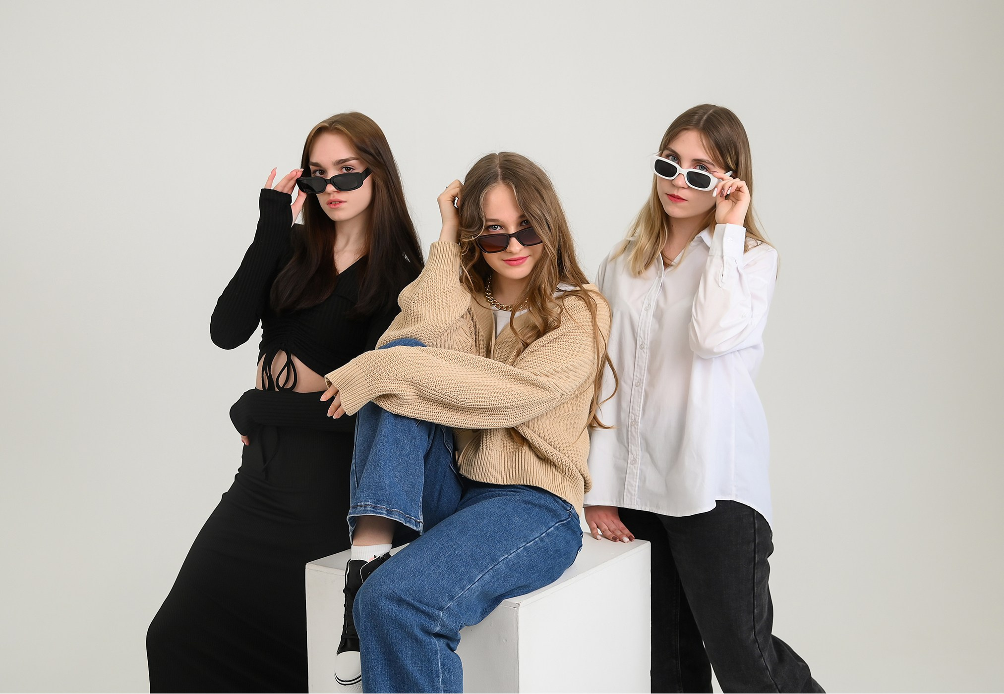 Фотосъемка на альбомы 9-11 классы. Выпускные альбомы Искитим Бердск Новосибирск