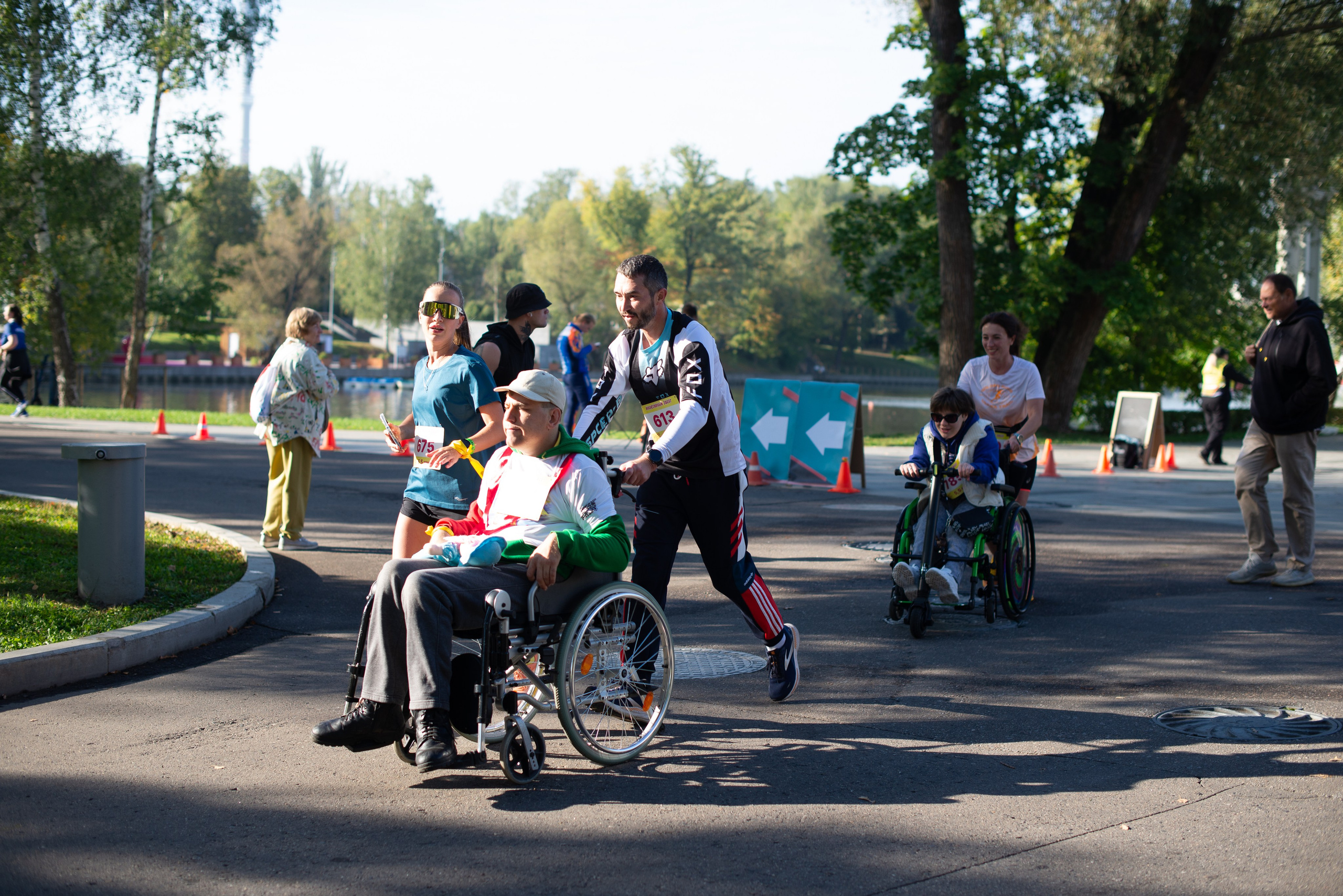 Инклюзивный забег ВДНХ Феникс Больше Чем Можешь. Victoria Radjevna Репортажный Фотограф — Видеограф Москва • Санкт-Петербург