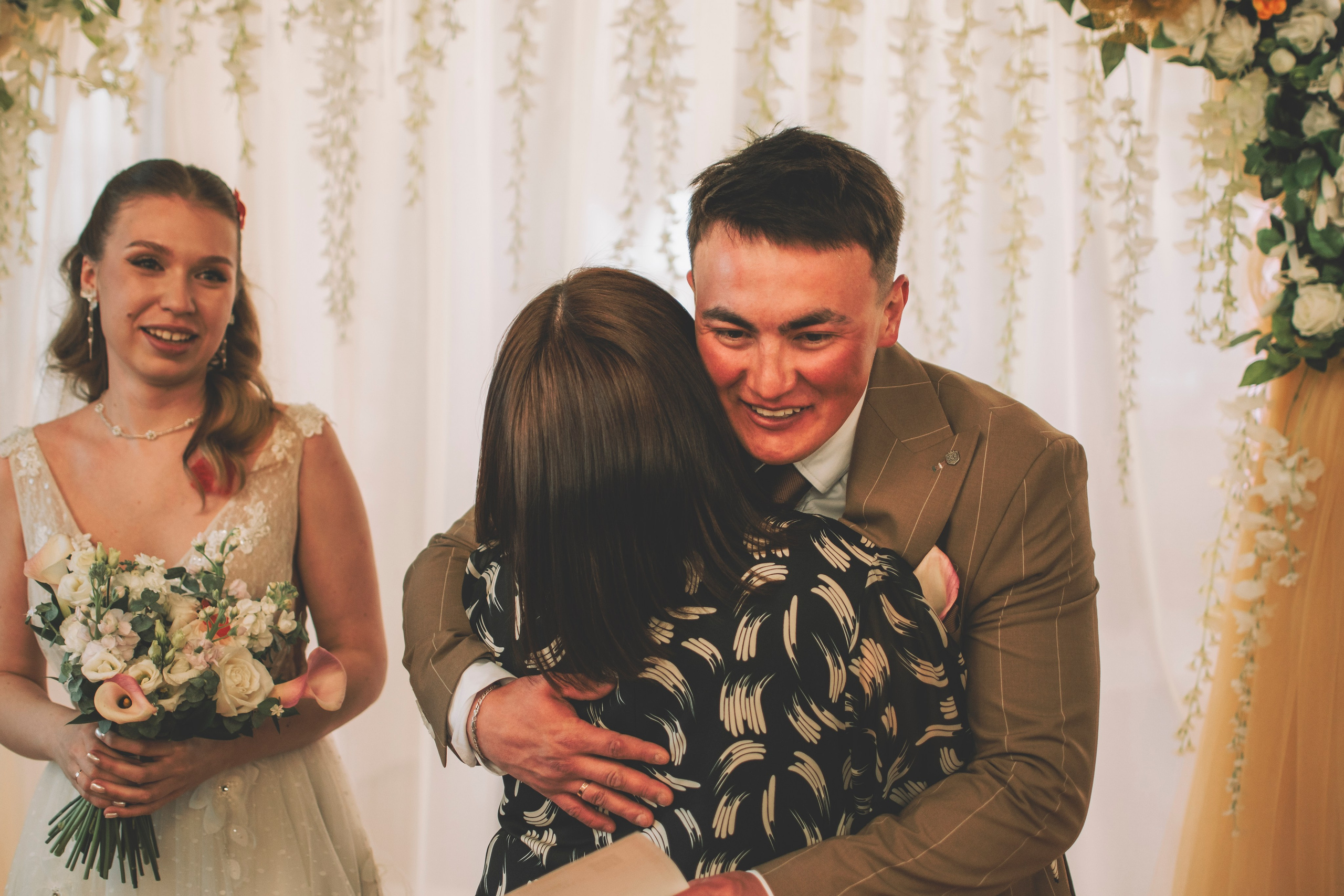 Альберт и Анастасия (Студийная фотосессия, роспись в ДК Нефтяник + фотосессия с гостями). Семейный и свадебный фотограф Губкинский и Ставрополь