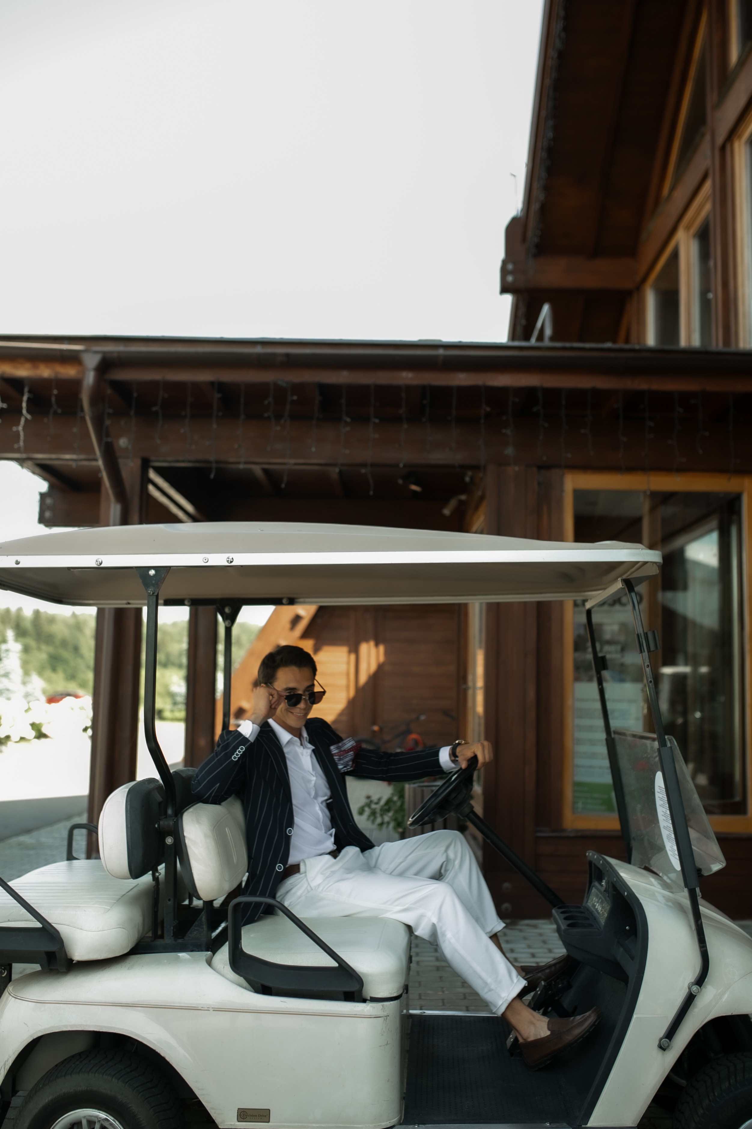 Alina & Georgy Golf Wed