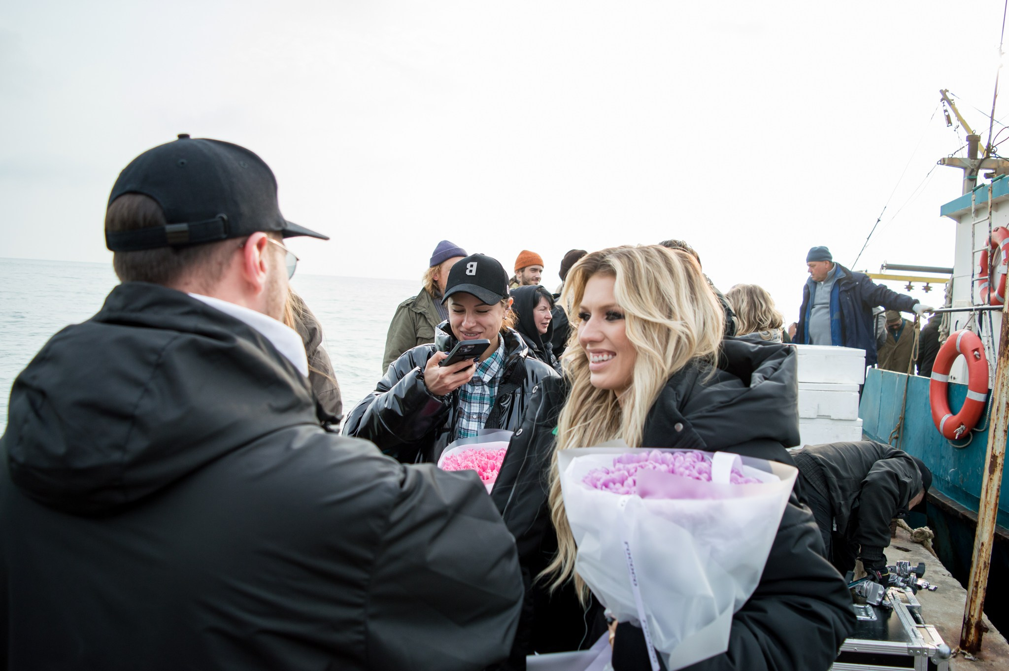 Мегафон. Любовь Игнатьева фотограф видеограф креативные фотосессии Сочи