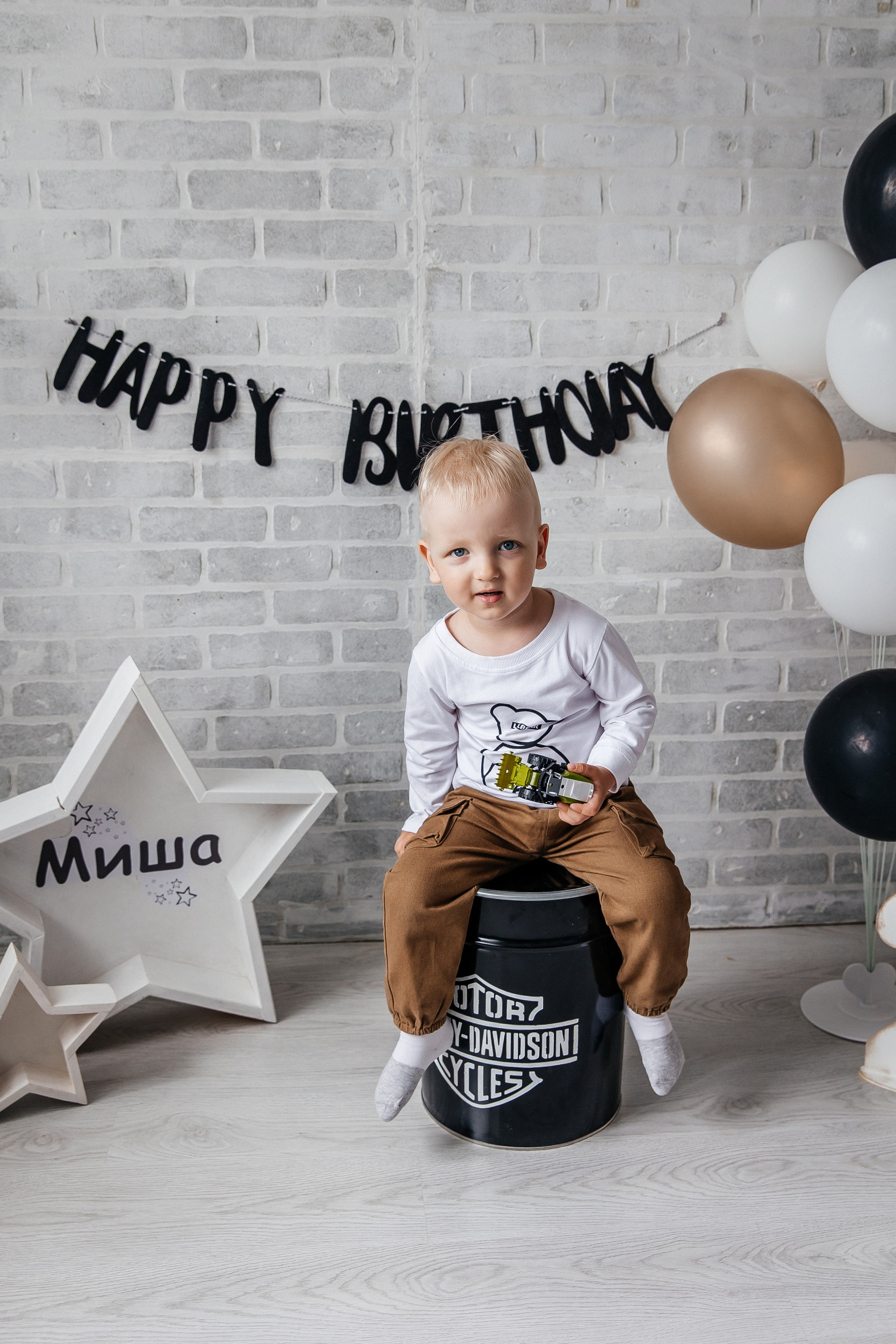 Мотоцикл (до 3 лет). Детский фотограф, выпускные альбомы в Нижнем Новгороде Бодягина Мария