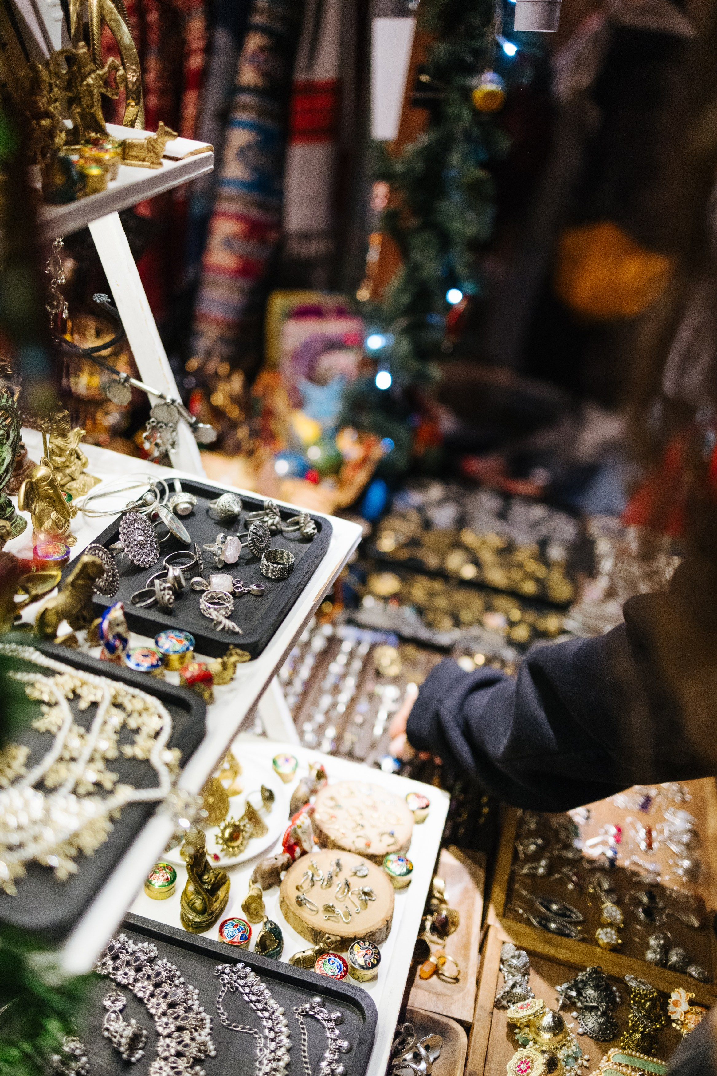 23–24 декабря 2023 в «Три вокзала. Депо» / День 2 / фото Валерий Белобеев. Фотоотчеты «Ламбада-маркета»