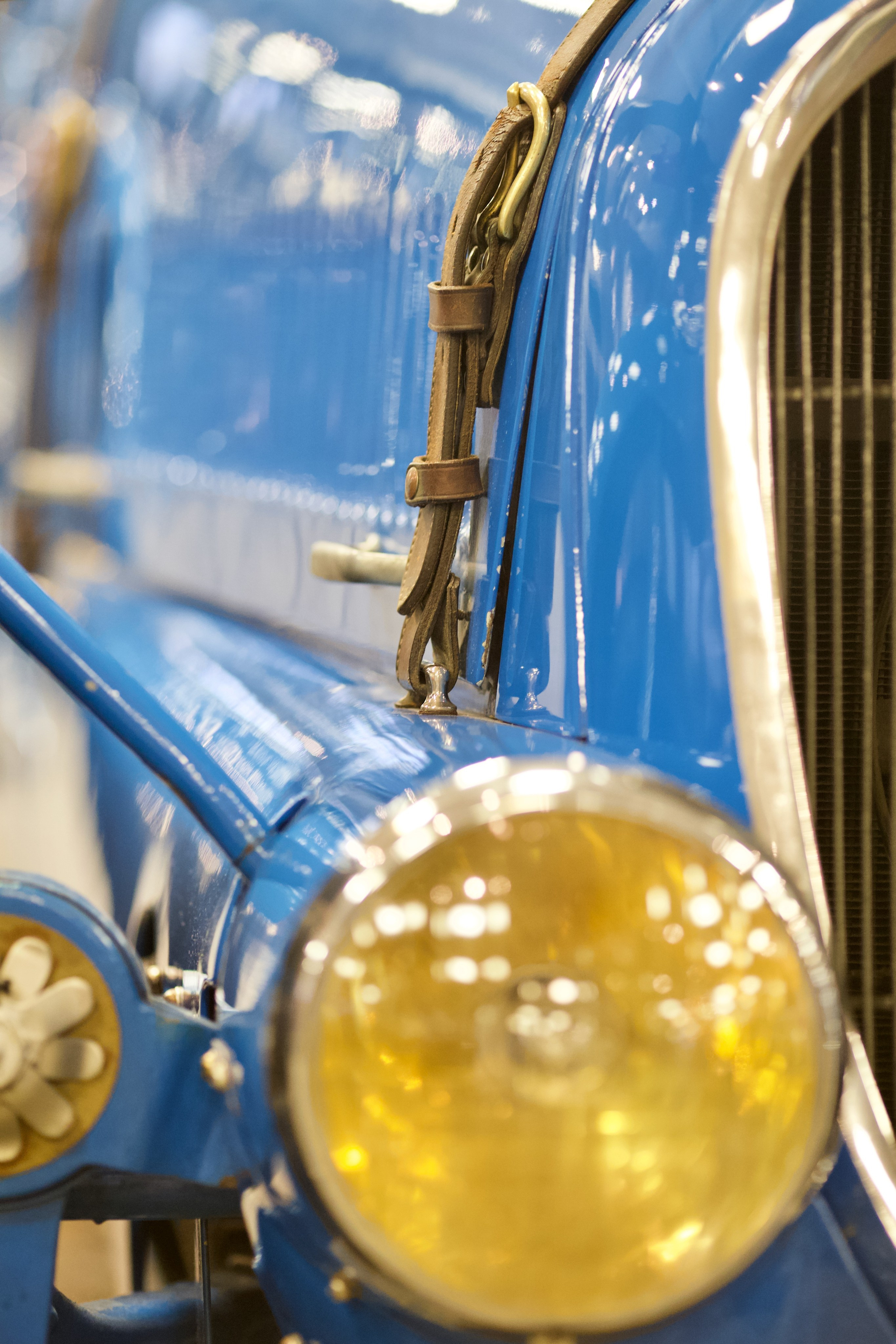 Музей Техники Вадима Задорожного. Школьные выпускные альбомы в Москве Марина Николаева