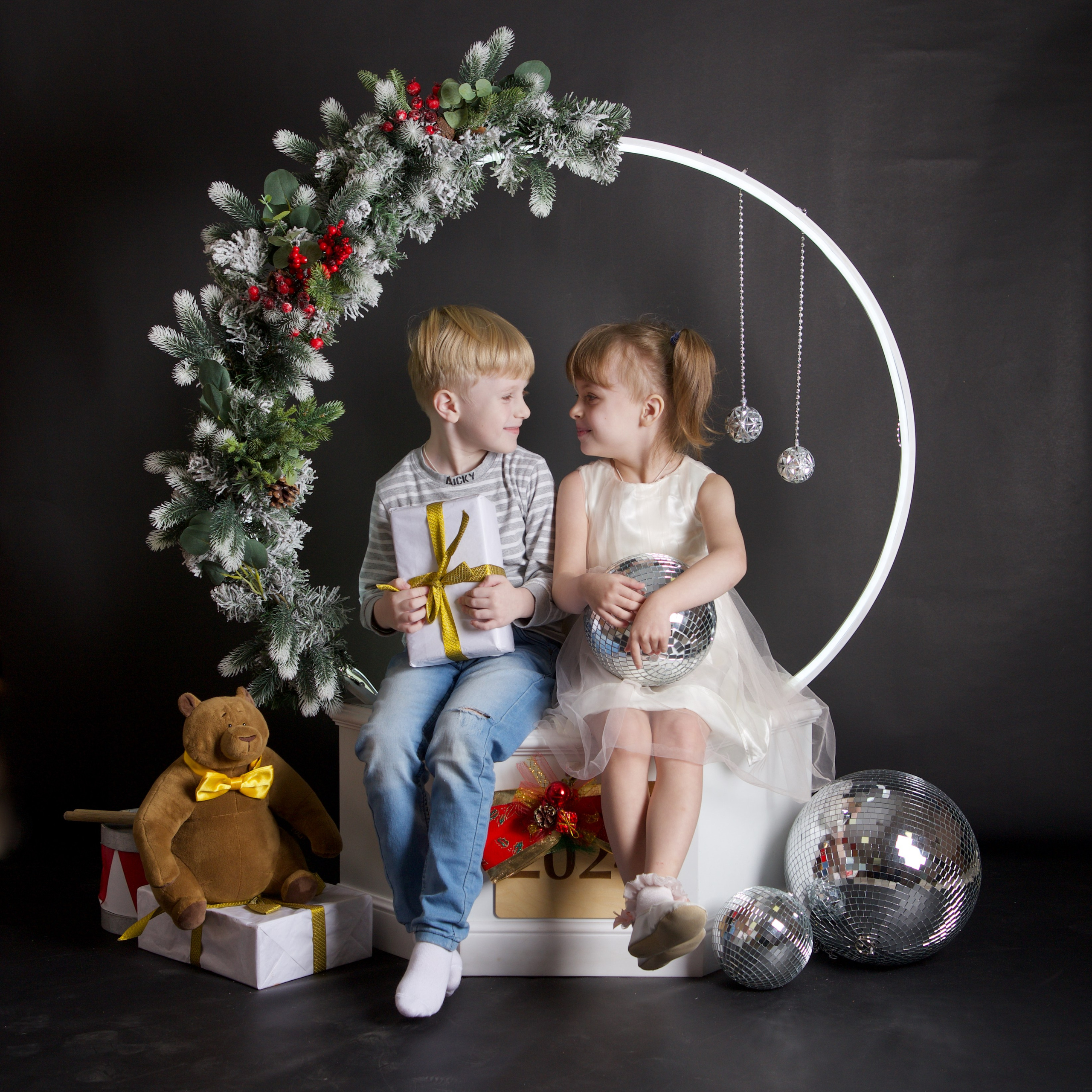 Студийная съёмка. Школьные выпускные альбомы в Москве Марина Николаева