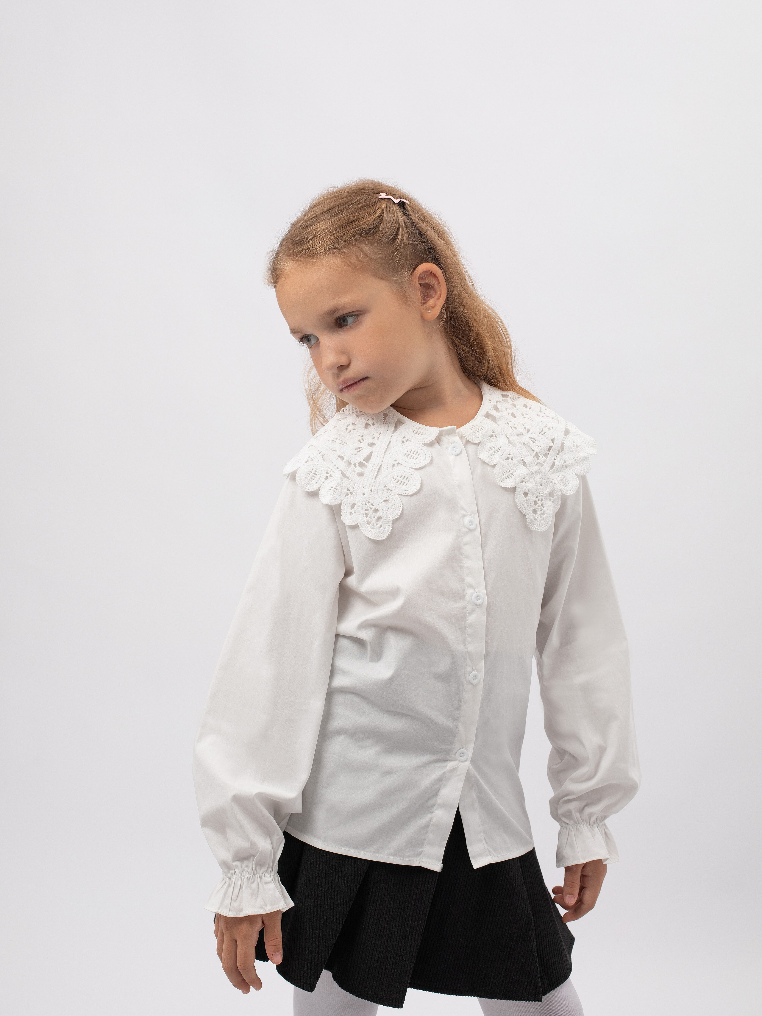 Школьная одежда. Фотостудия предметной и модельной съёмки для маркетплейсов