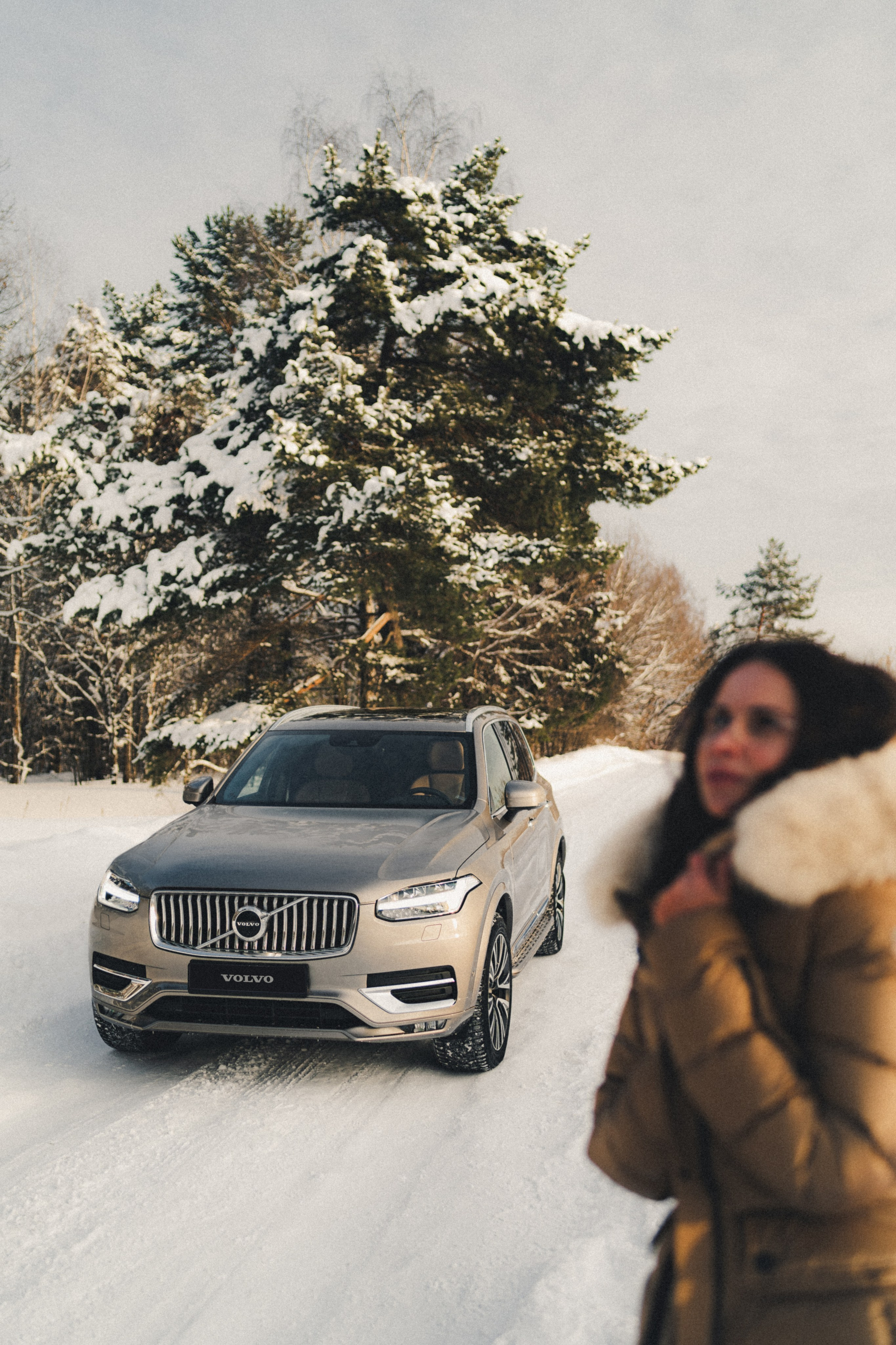 Автомобильная фотосессия Volvo XC90 + портрет владельца. Фотограф Илья К. в Москве