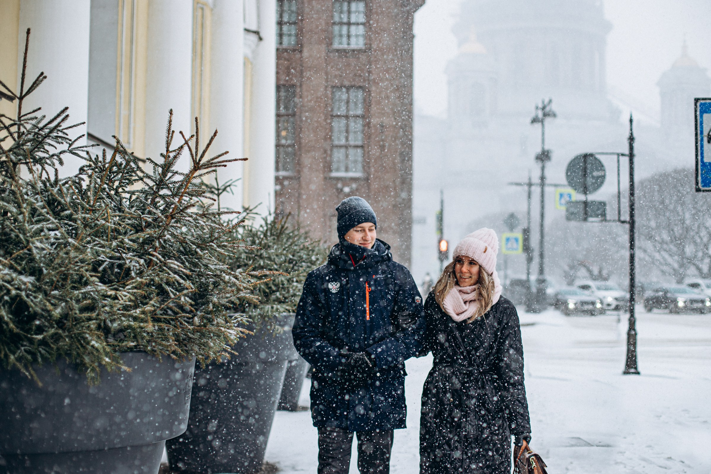 Юрий и Ирина в феврале. Фотопрогулка в Петербурге. Индивидуальный и семейный фотограф в Санкт-Петербурге