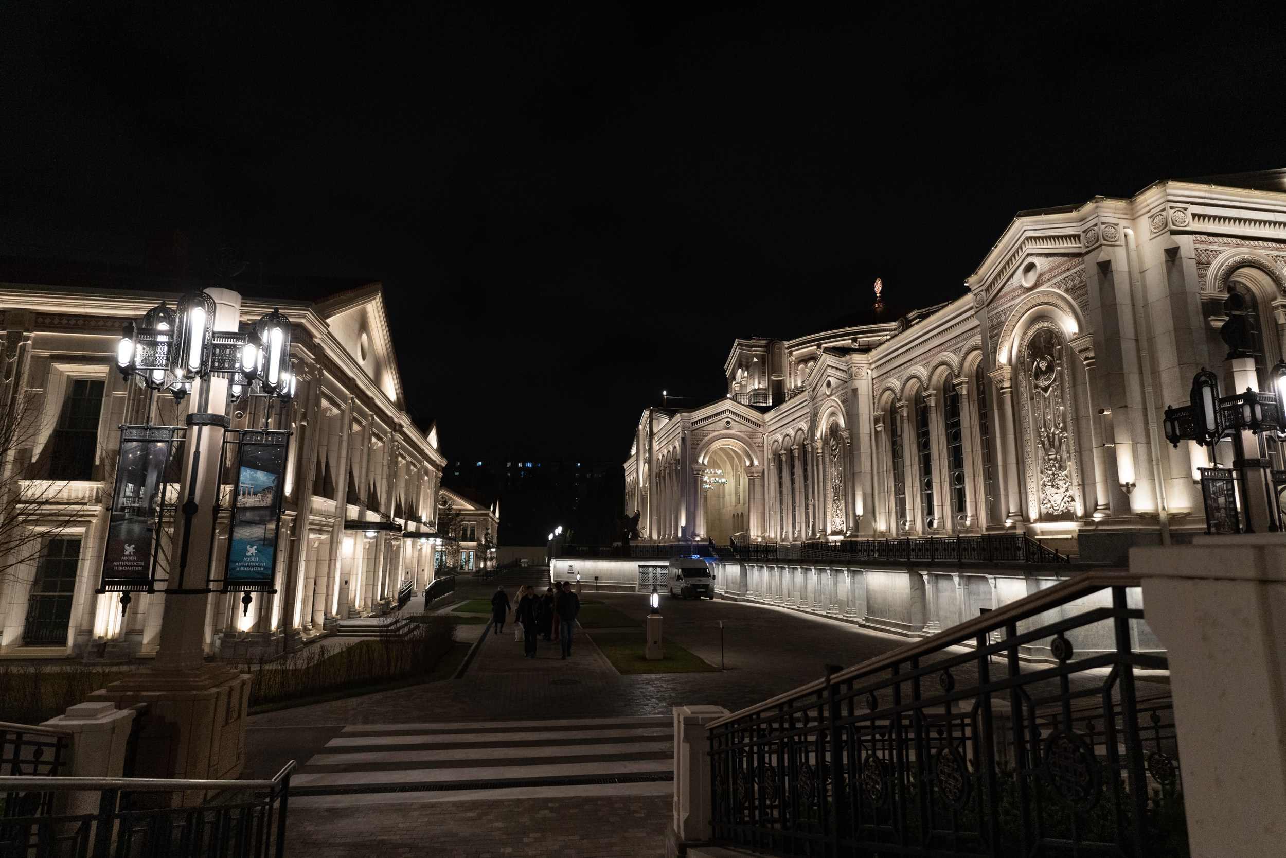 Божественная Литургия в новогоднюю ночь 2025 г, Херсонес Севастополь. Церковный фотограф Севастополь