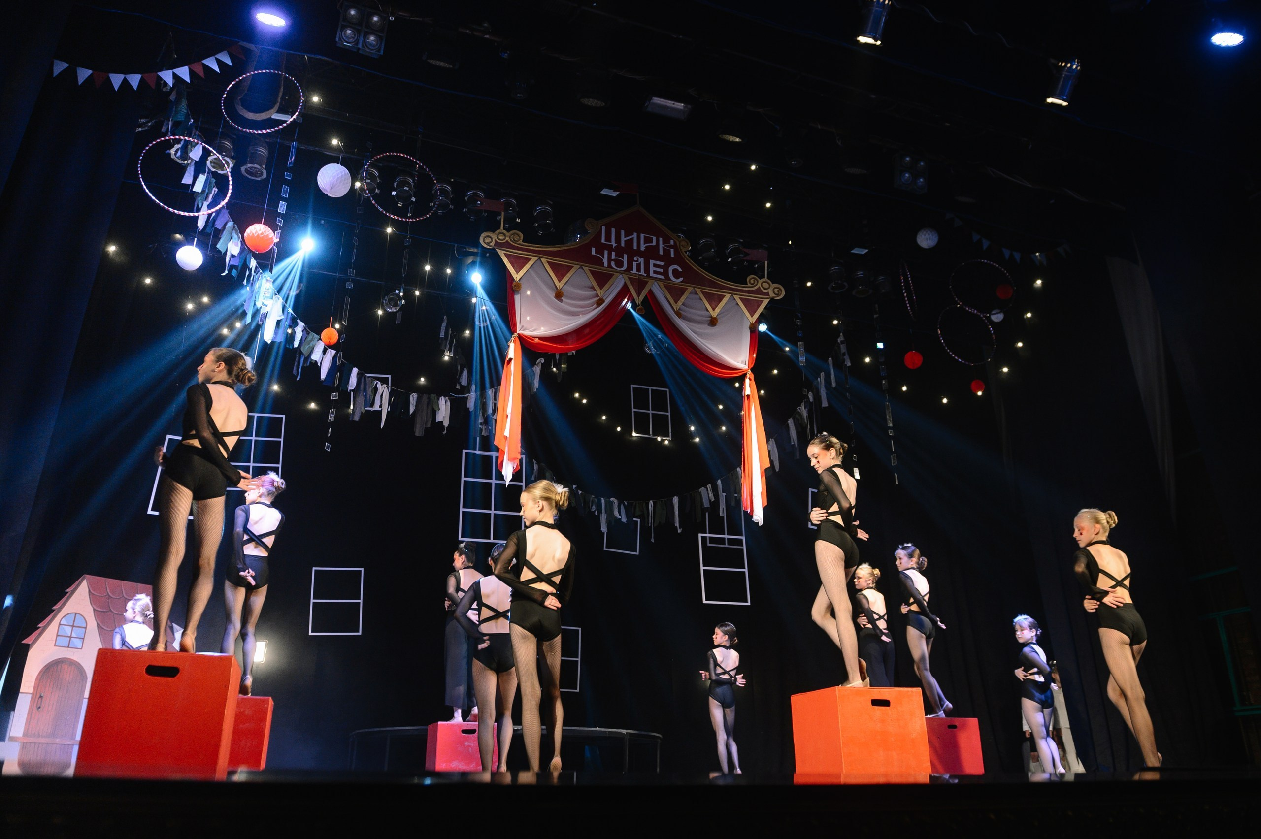 Студия гимнастики Юла. Dmitry Gagarin Photographer