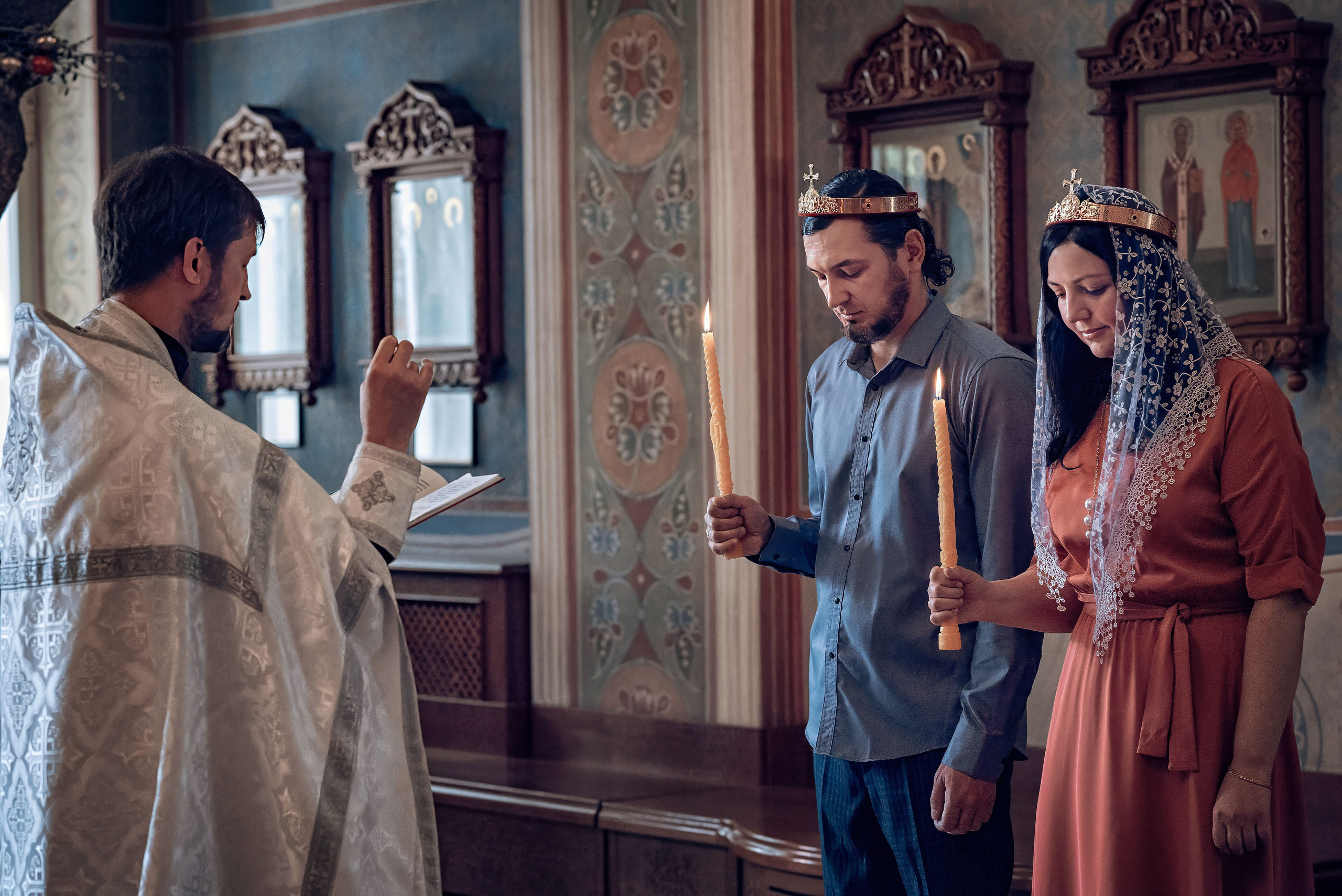 Съемка таинства венчания. Фотографы крещения/венчания  Красноярск Татьяна и Вячеслав Переваловы