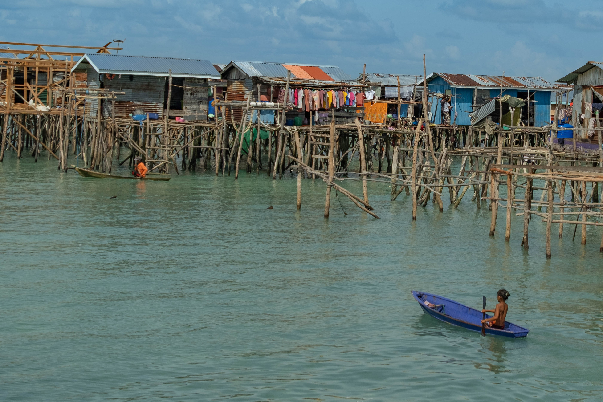 Остров. Цыгане. Фотографии из путешествий