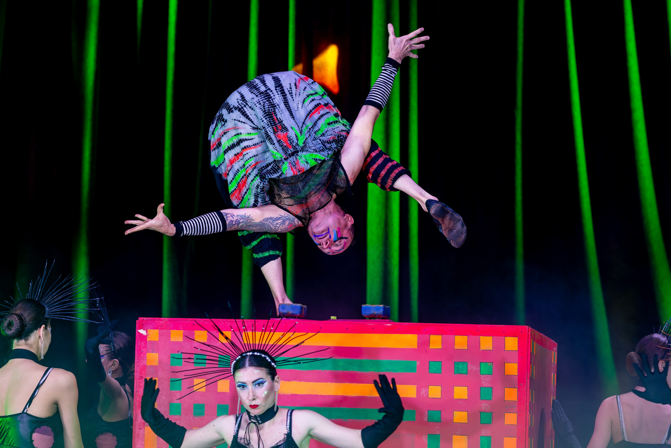 Репортаж с DEMIDOVSHOW. Семейный, свадебный, репортажный фотограф в Нижнем Новгороде Сергей Уткин