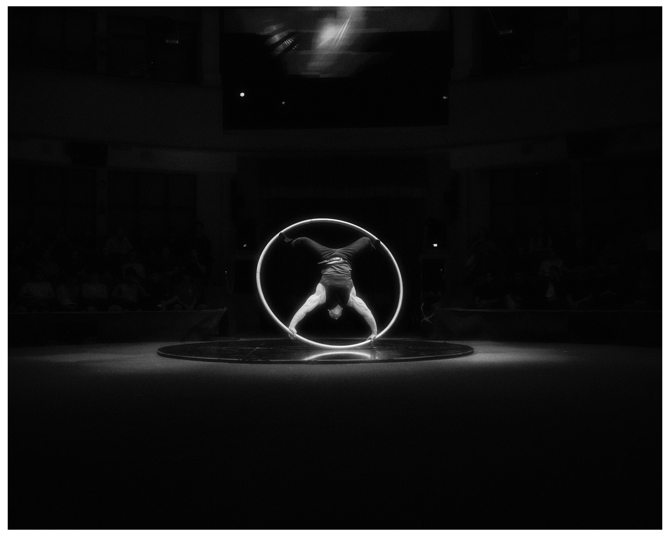 CIRCUS SCHOOL. ANNA — PHOTOGRAPHER