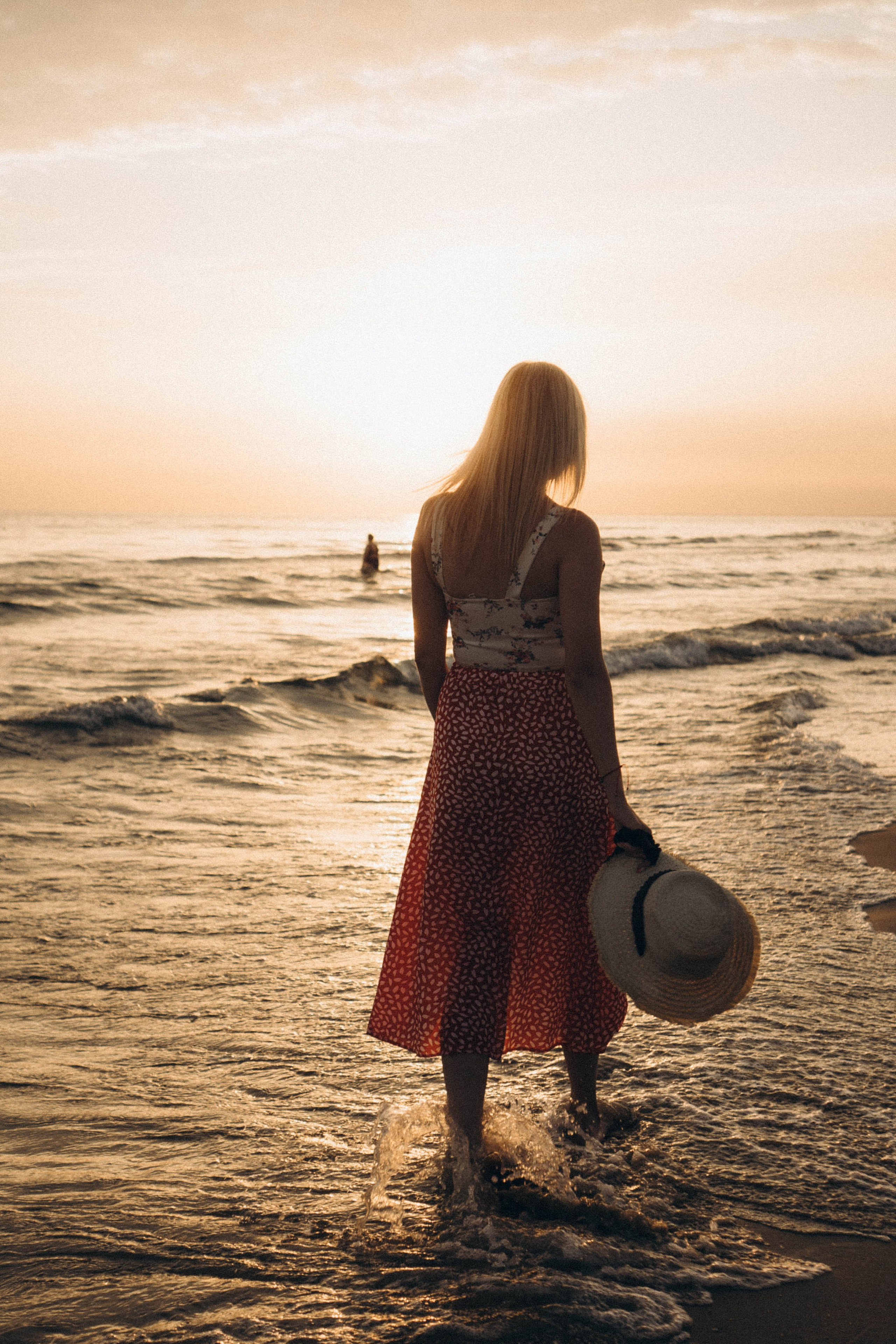 Июльский вечер на берегу черного моря. Профессиональный фотограф, Санкт-Петербург — Виктория Богомолова