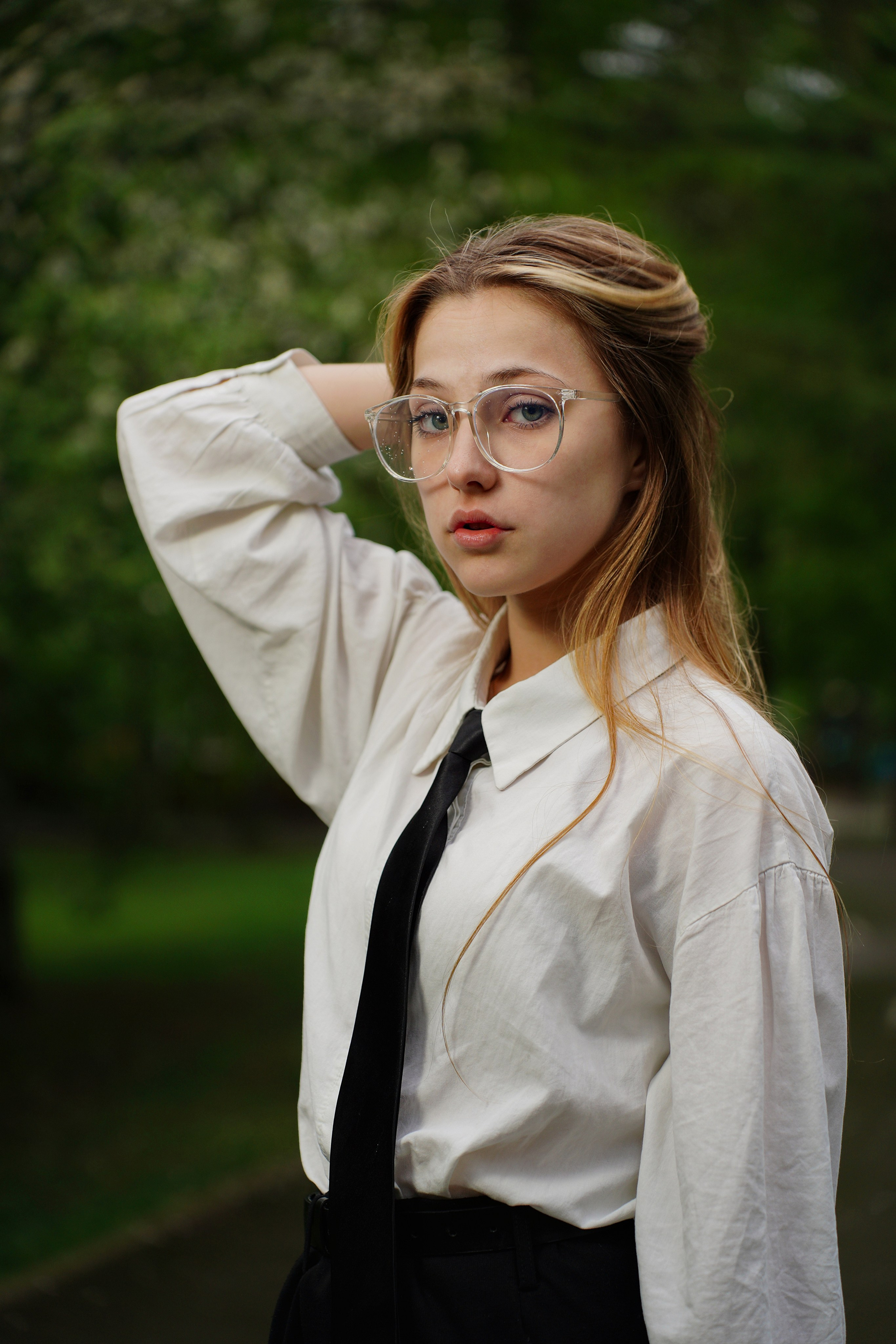 Оля Яблоня. Pupov.png