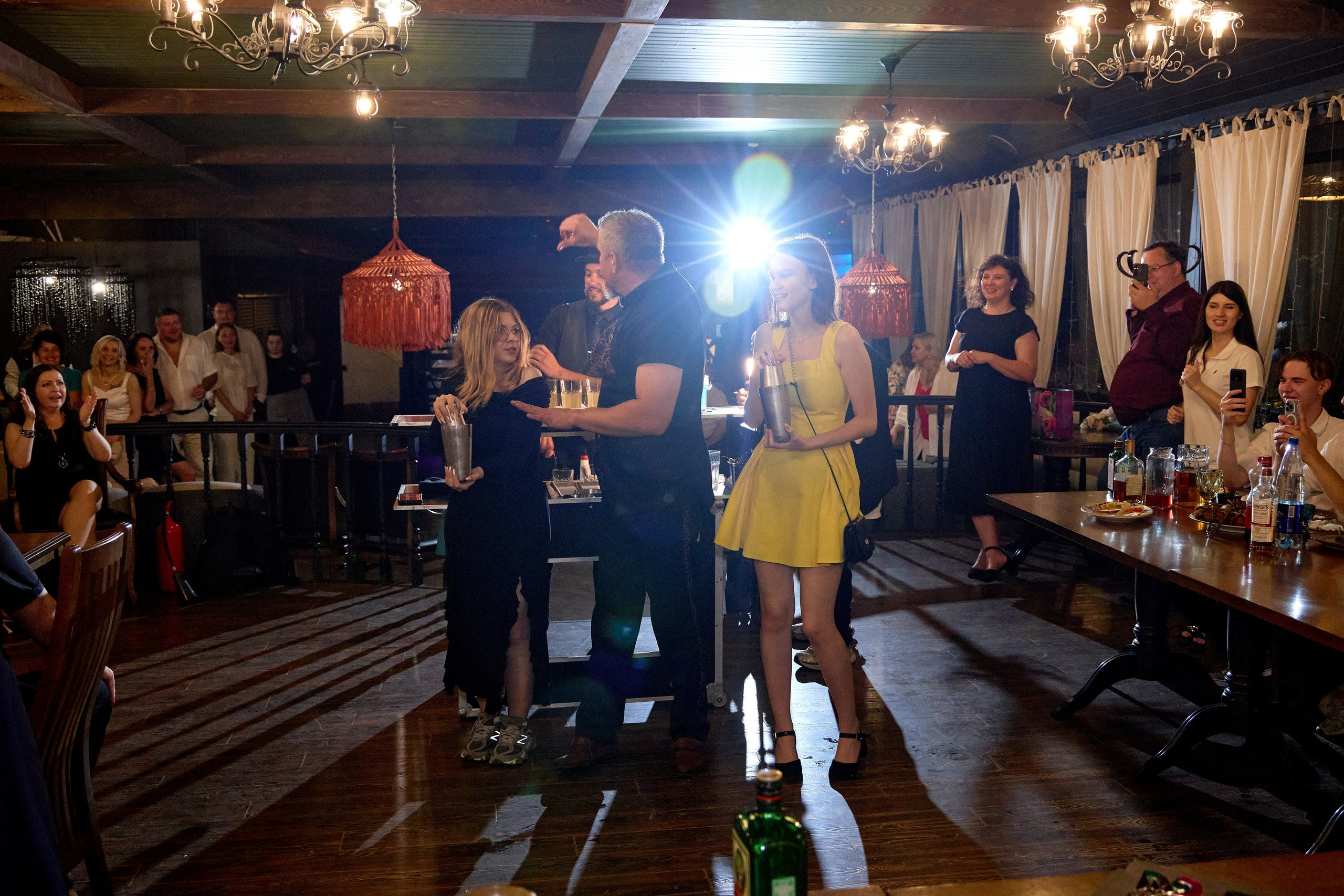 Выпускной 35 Сош. Фотограф Выпускные альбомы Таганрог Сергей Коробченко